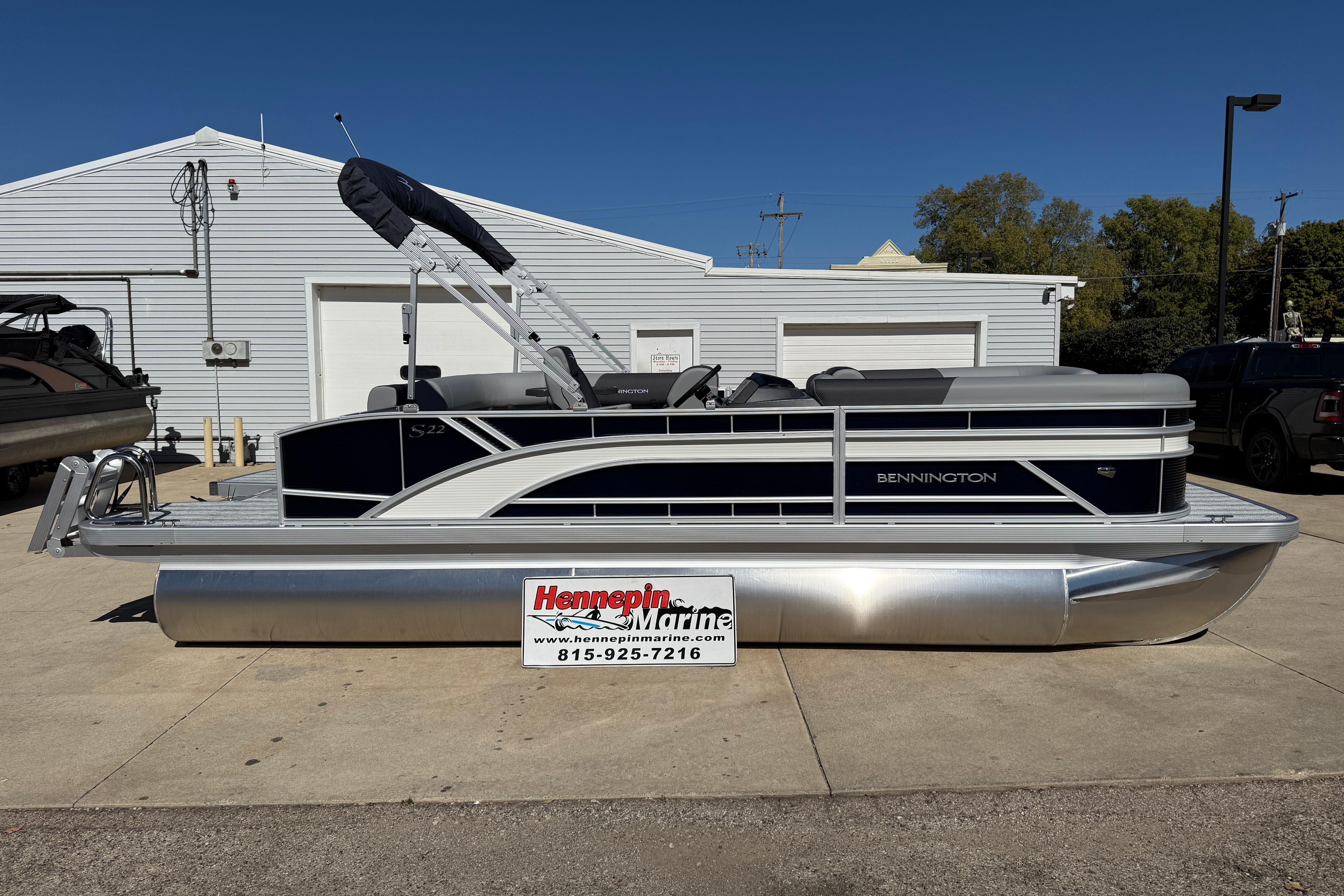 2026 Bennington 22 SLJ