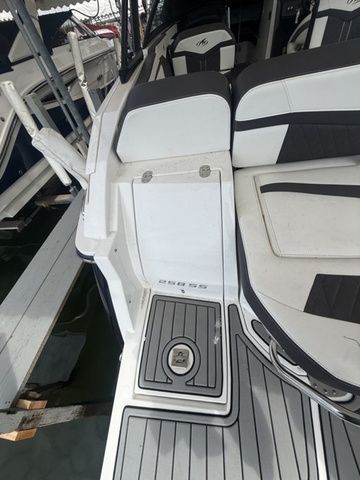 2019 Monterey 258SS Super Sport - 13