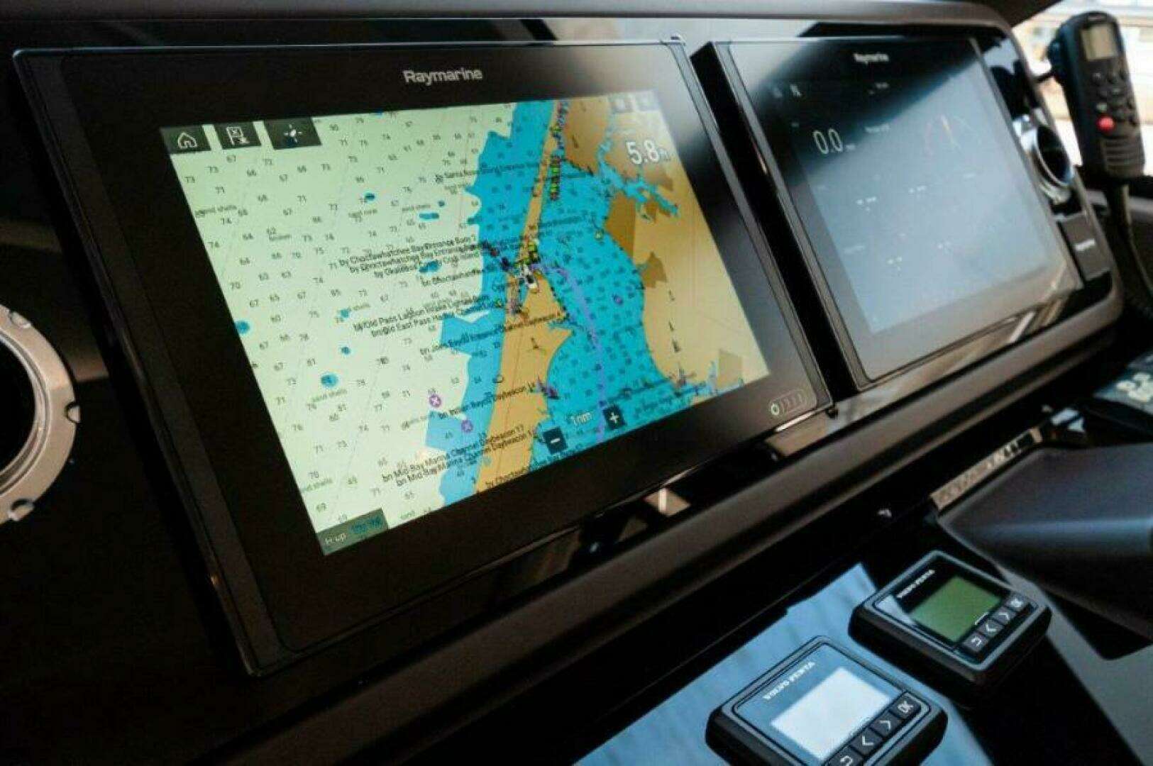 2018 Prestige 460 - Image 31