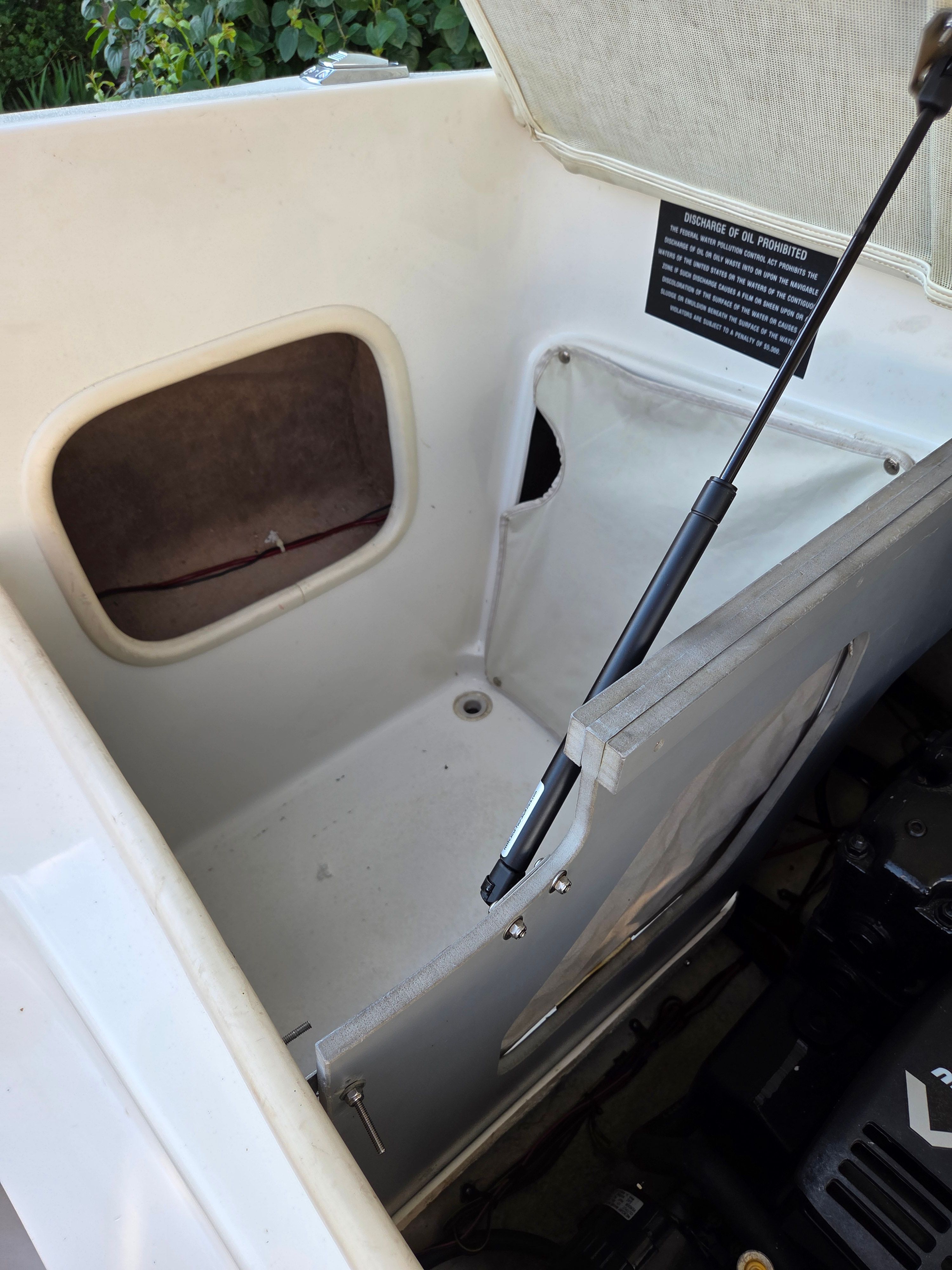 1998 Sea Ray 260 open bow - 20