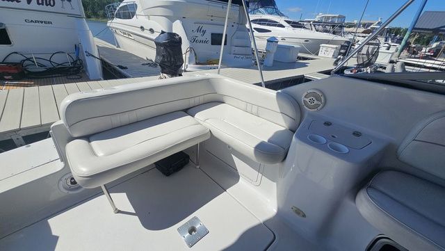 2000 Crownline 242 CR - 10