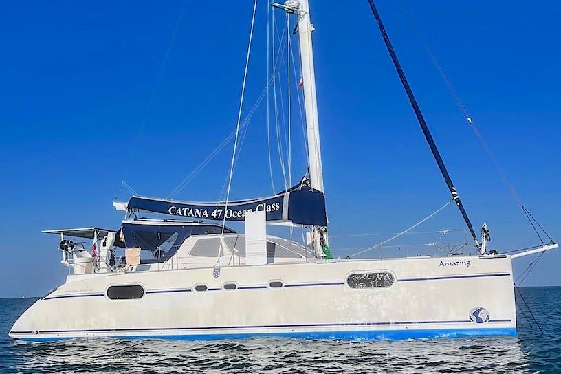 2004 Catana 471