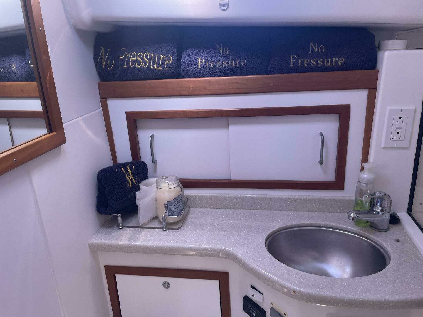 2013 Back Cove 34 - Image 25