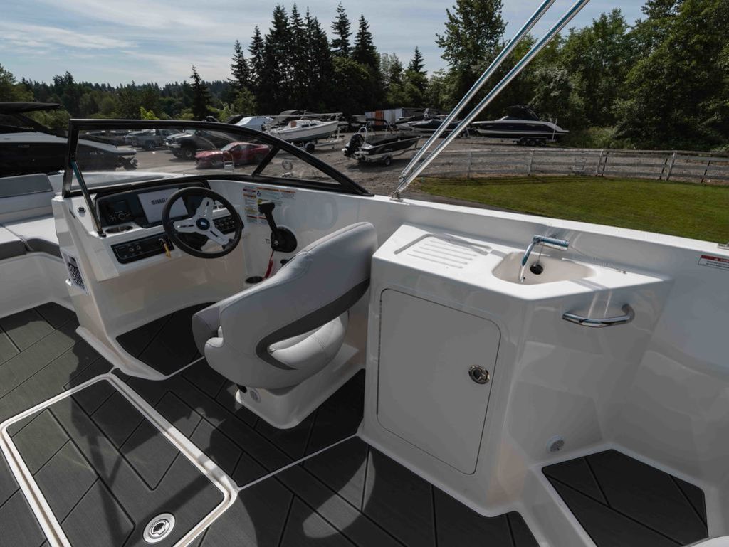 2025 Bayliner D22 - 8