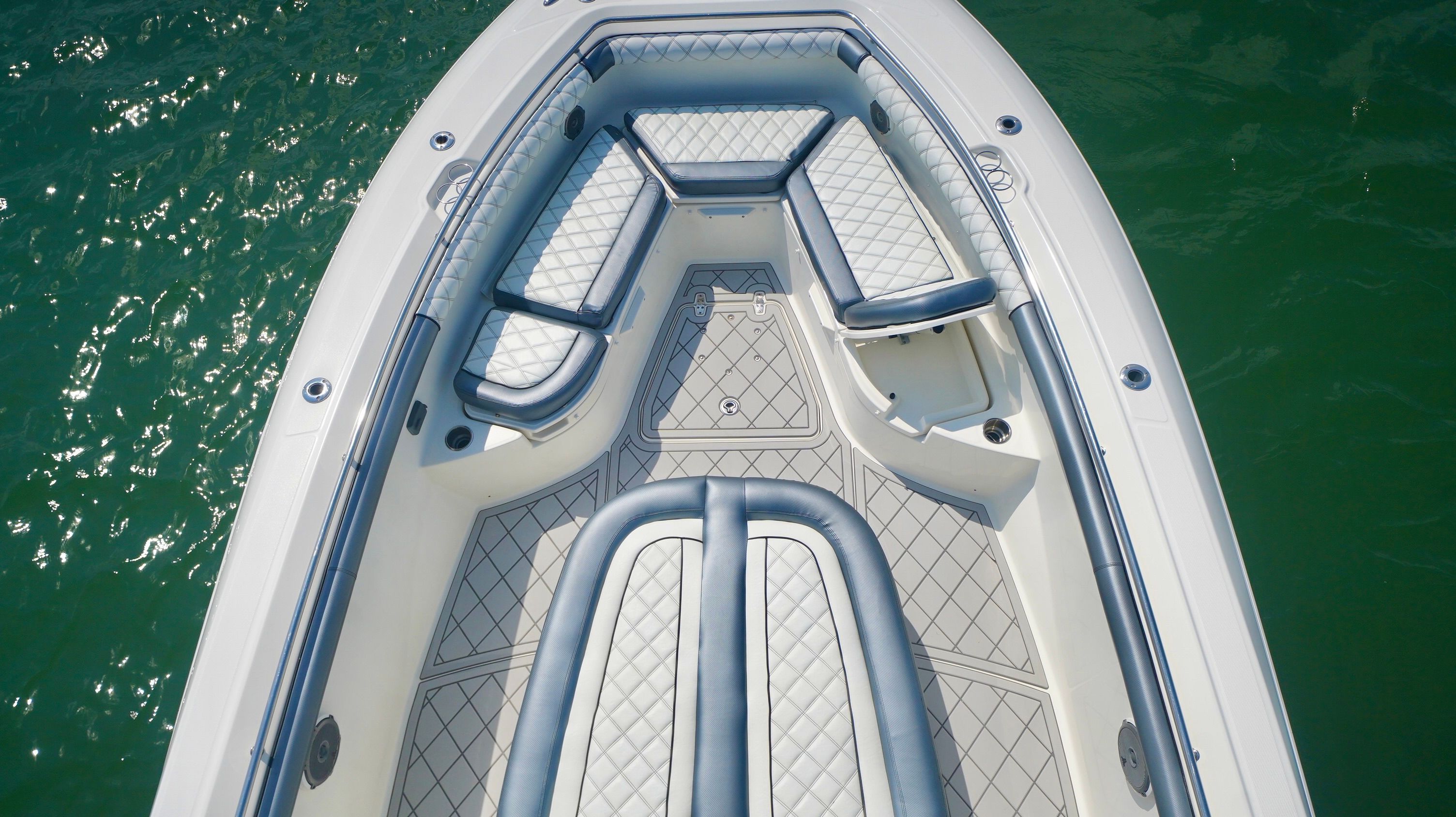 2013 Boston Whaler 350 Outrage - 29