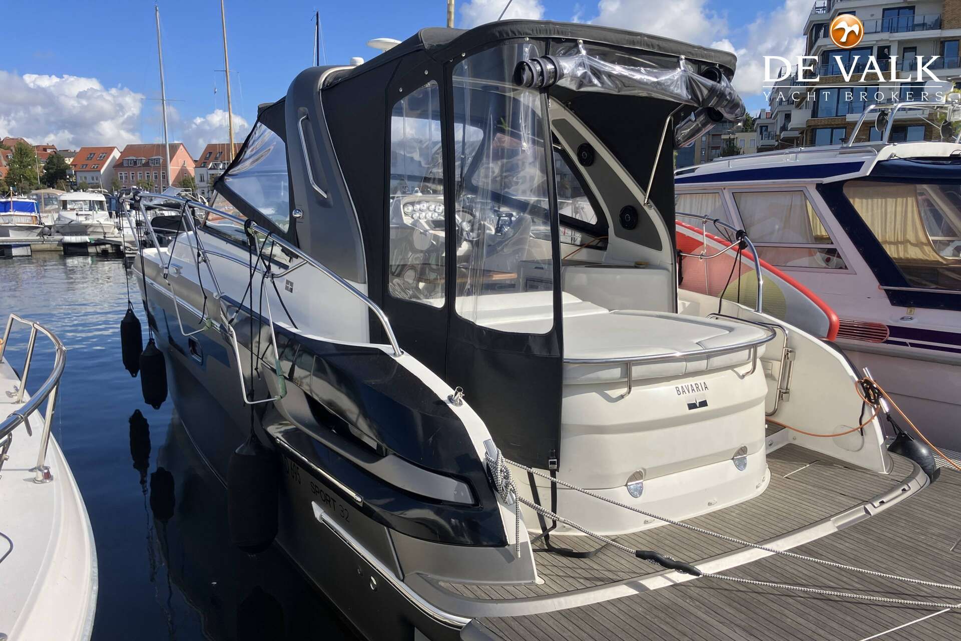 2011 Bavaria 31 - 6