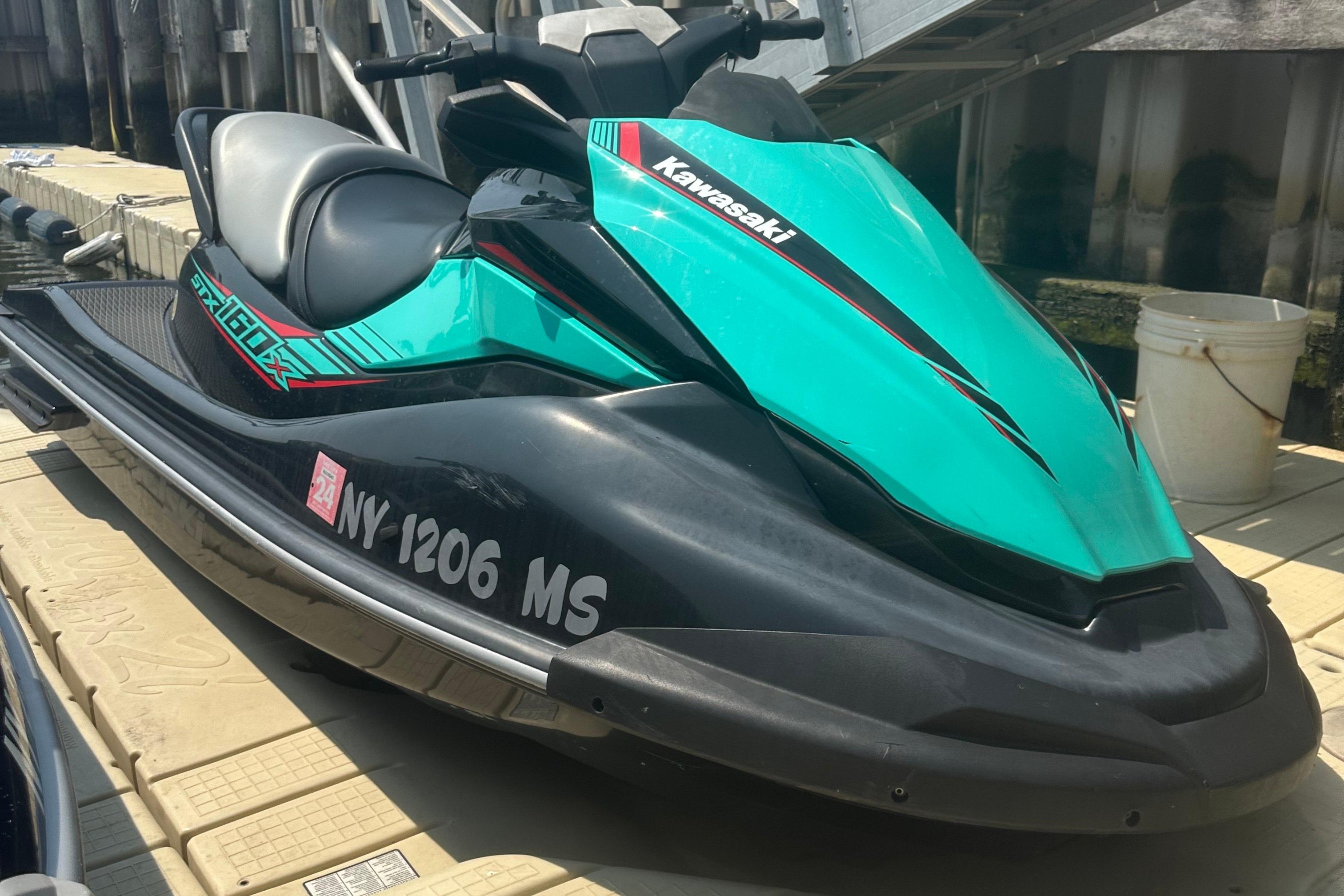 2023 Kawasaki Jetski STX 160X