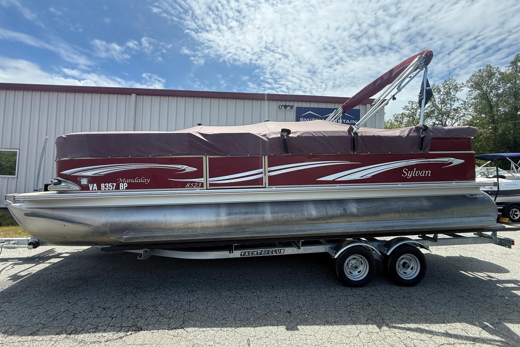 2008 Sylvan 8523 Mandalay RE