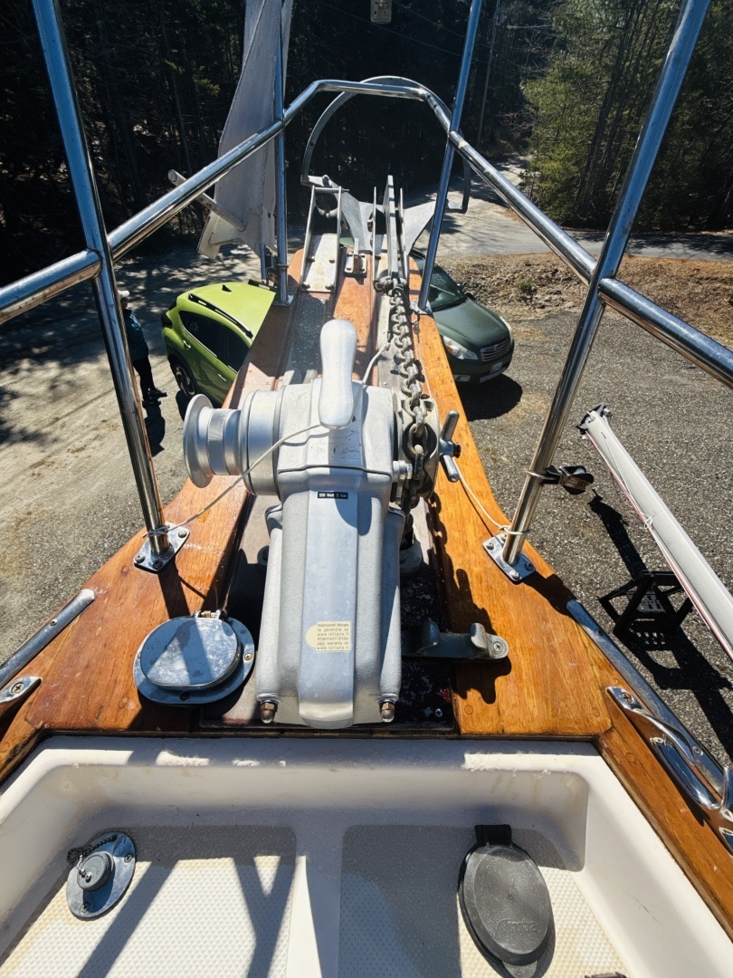 1995 Island Packet 37 - Image 26