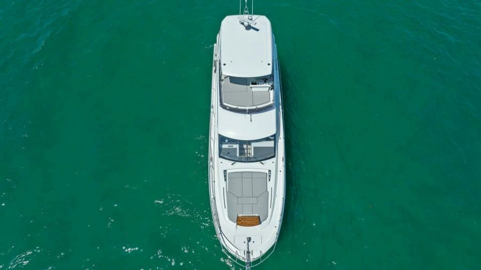 2022 Prestige 590 Flybridge - Image 70