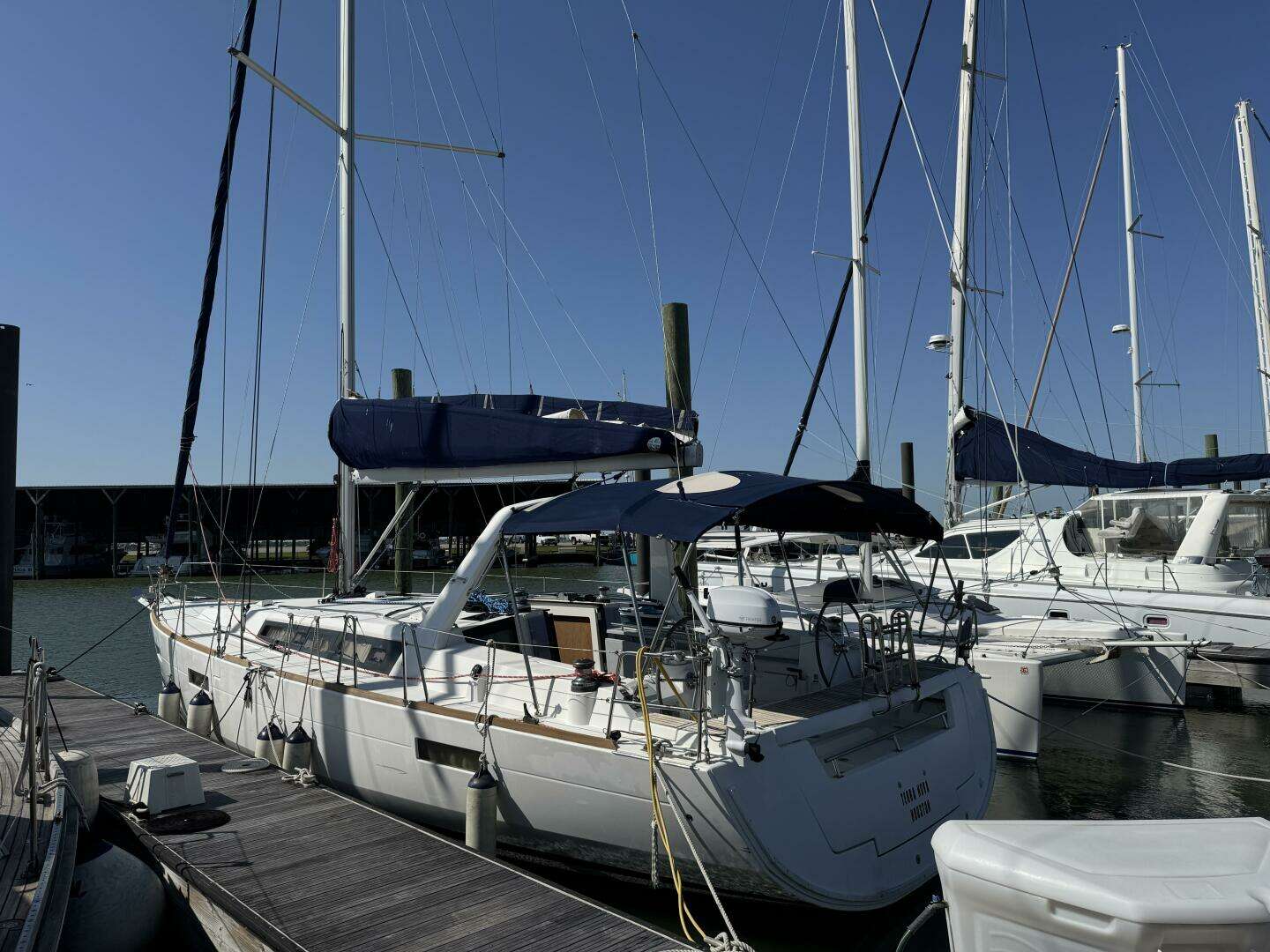 2016 Beneteau Oceanis 45 - Image 4