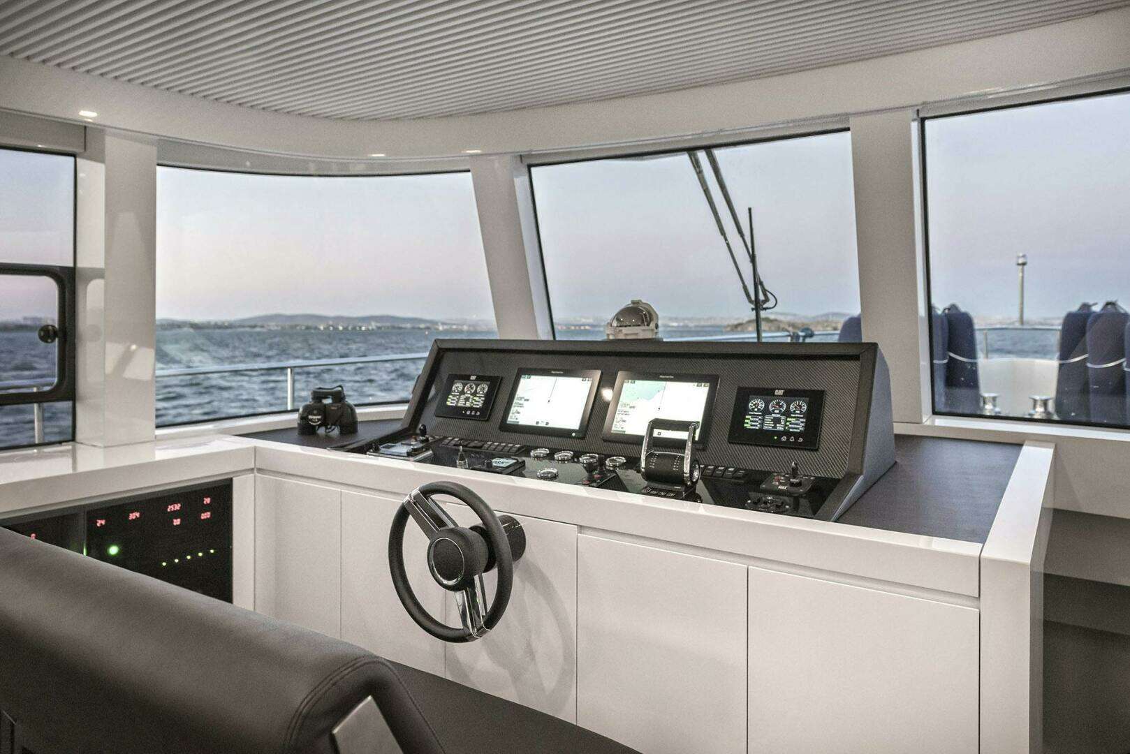2019 SES Yachts — - Image 25