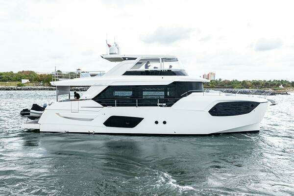 2024 Absolute Navetta 68