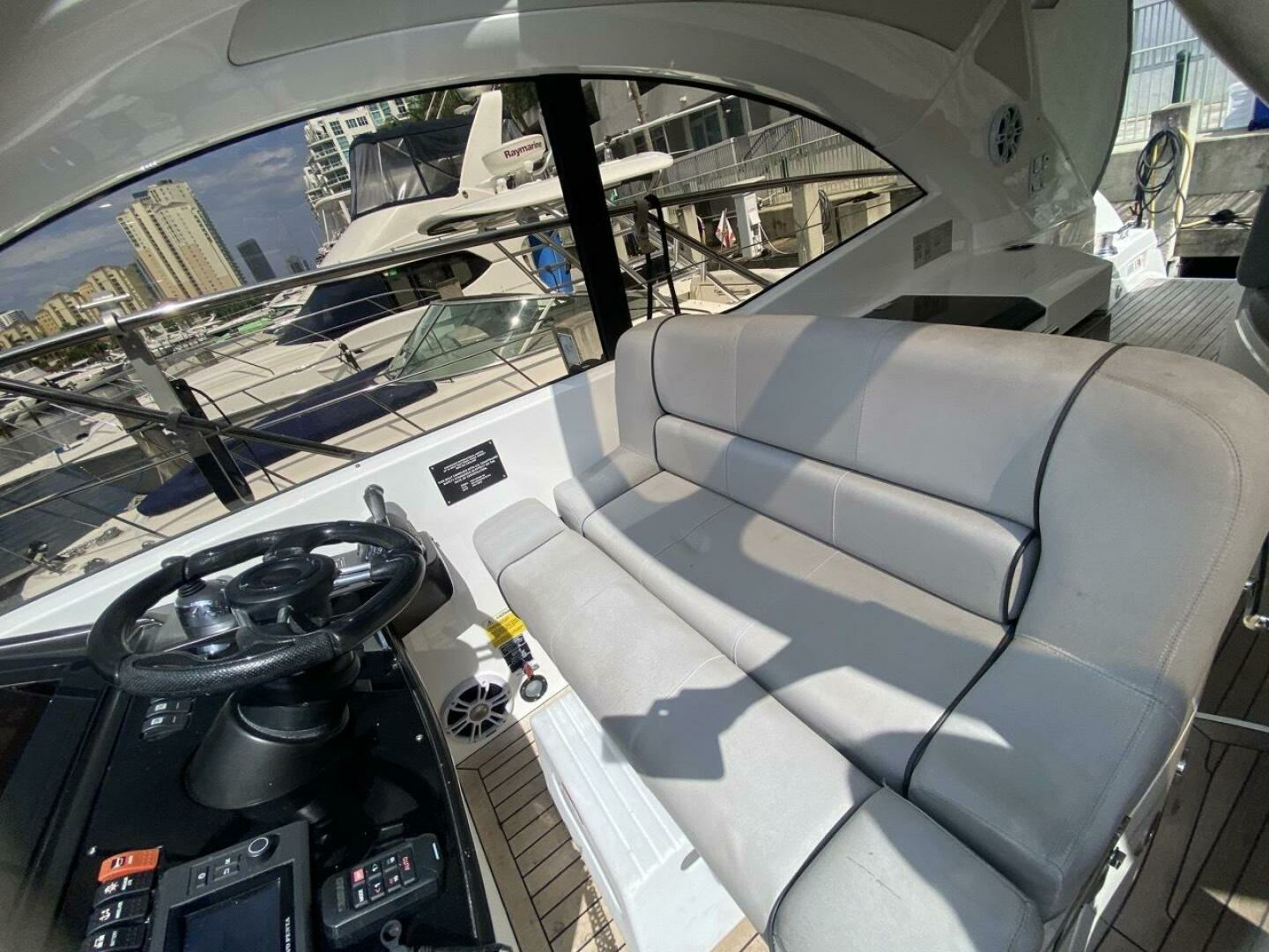 2014 Sunseeker 48 Portofino XPS - Image 13
