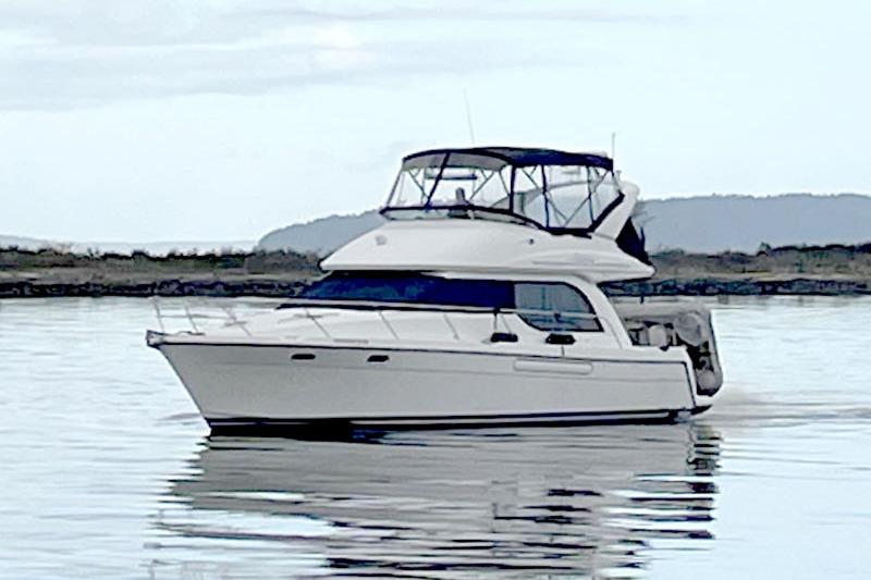 2001 Bayliner 3788 Command Bridge Motoryacht