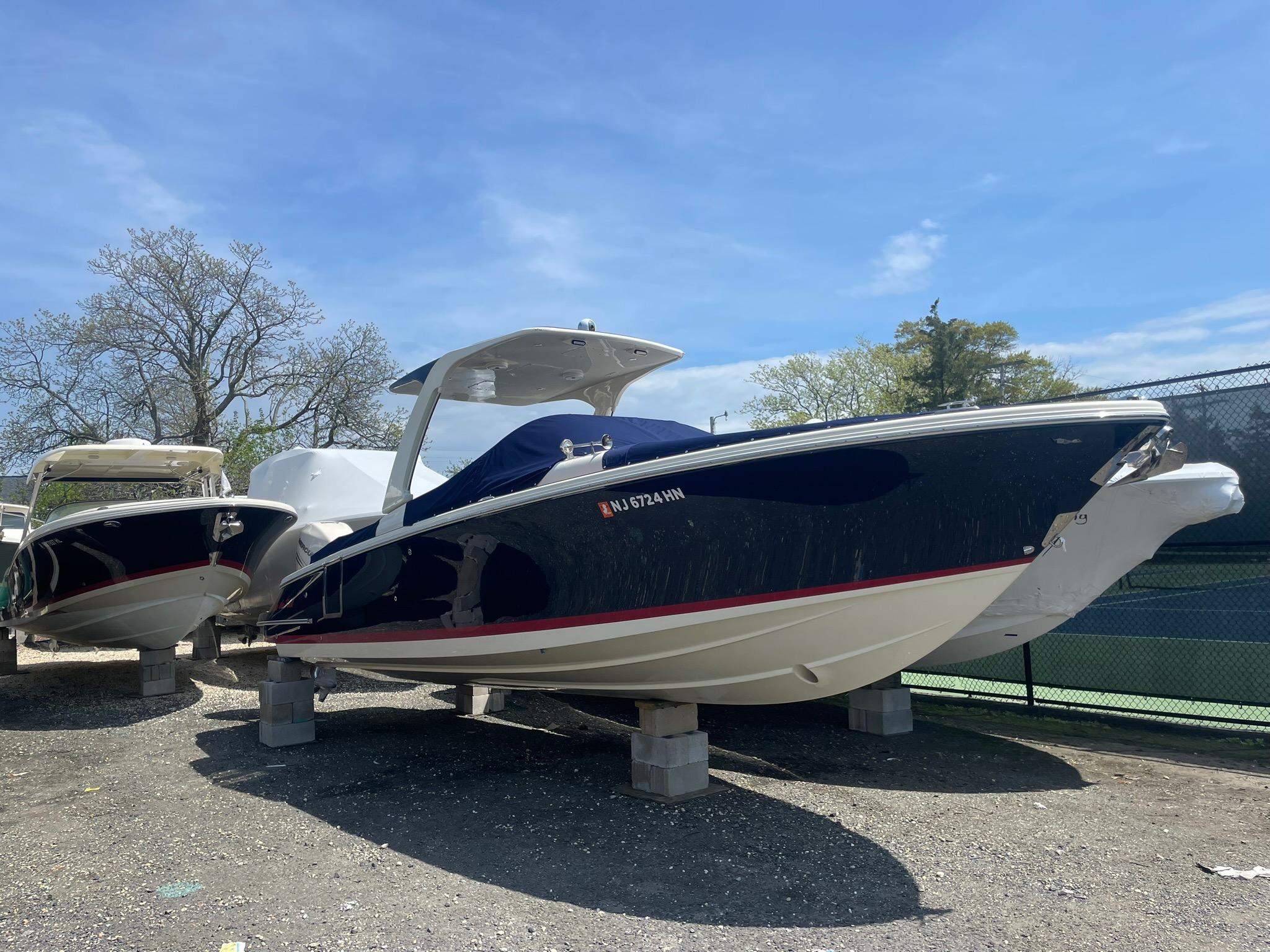 2020 Chris-Craft Launch 28 GT
