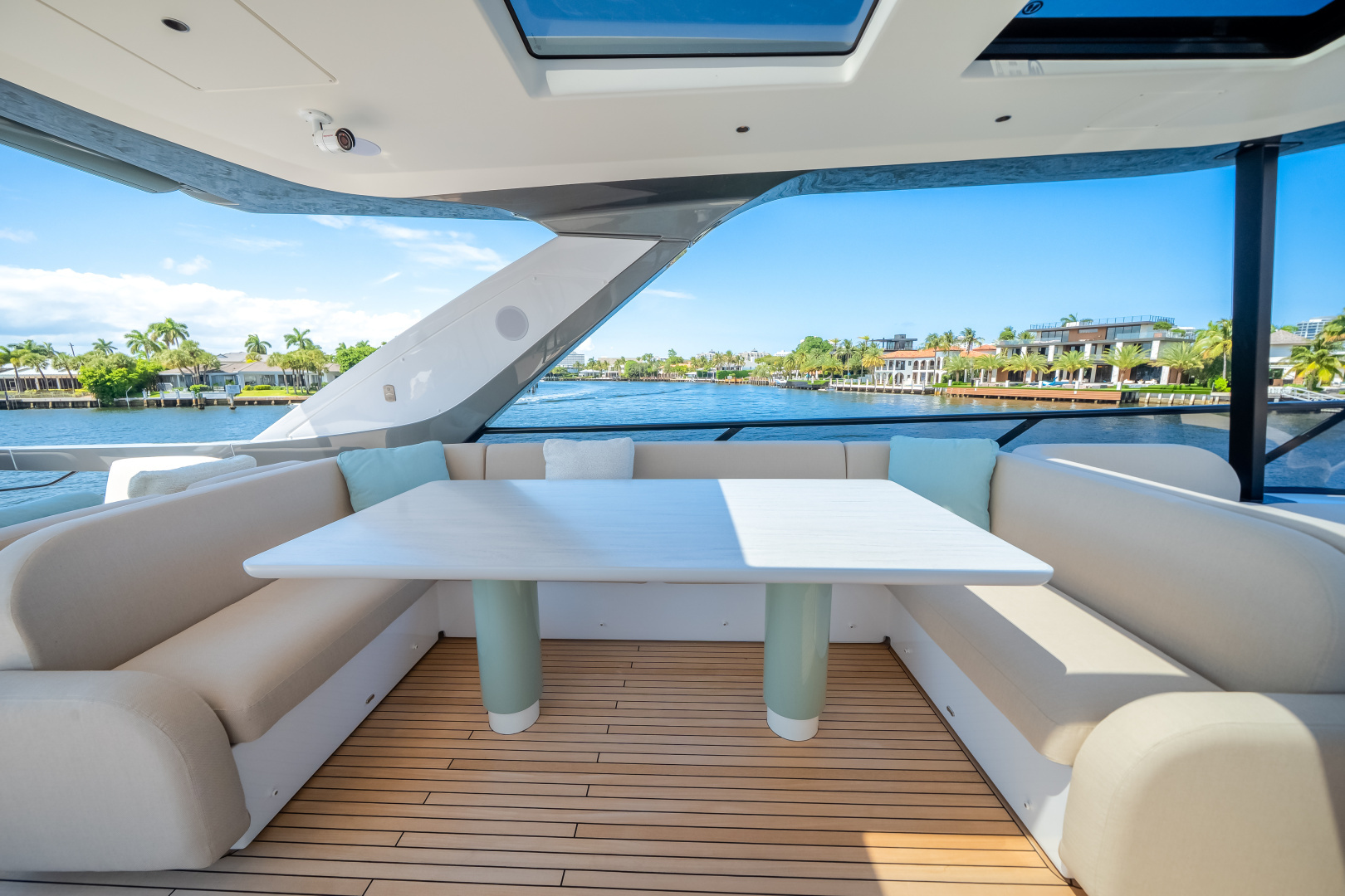 2026 Azimut Fly 72 - Image 50