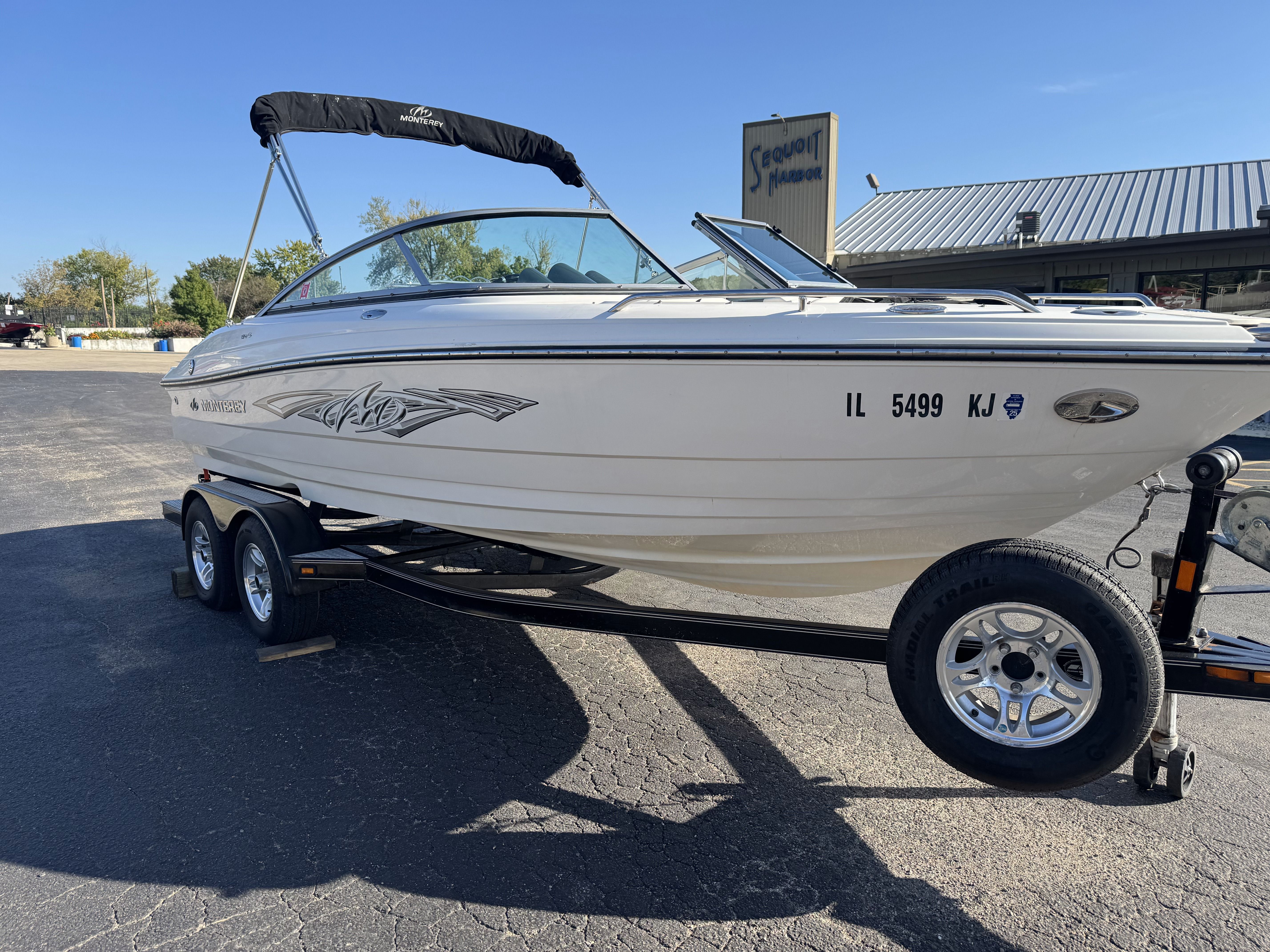 2009 Monterey 194FS