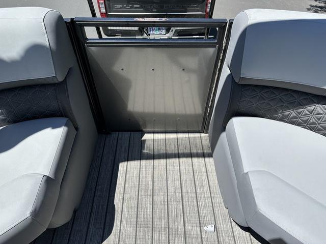 2025 Harris Solstice 230 SL - 41