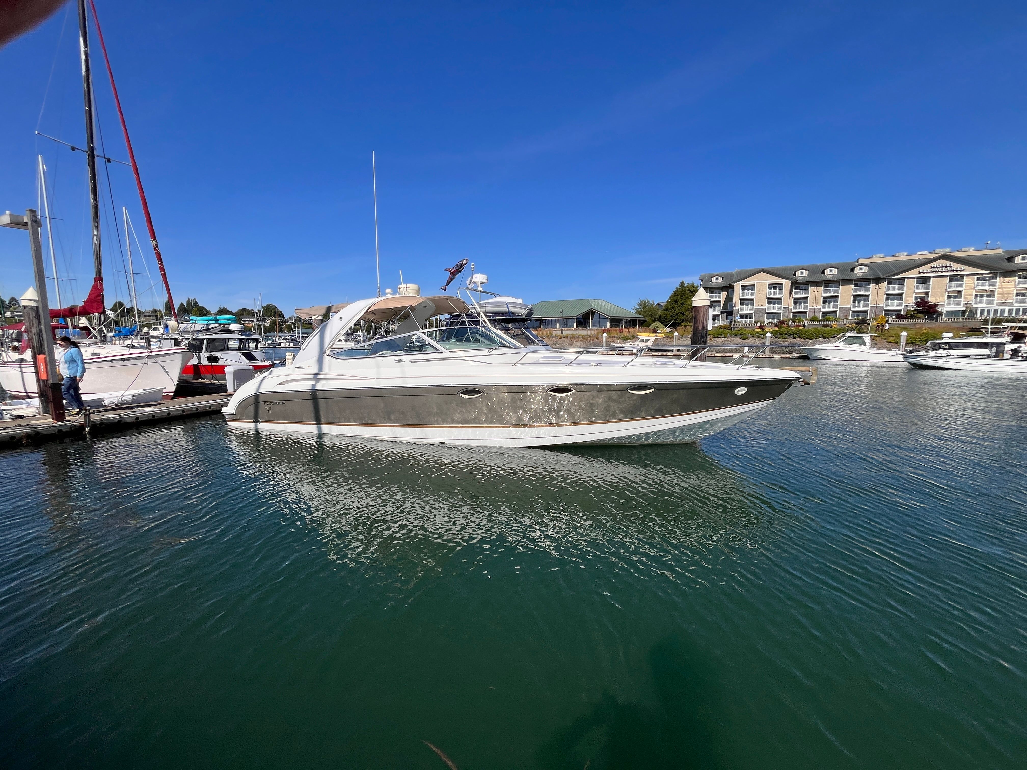 2003 Formula 370 Super Sport