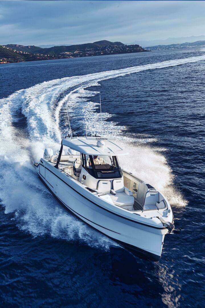 2026 Wellcraft 38 T-Top - Image 23