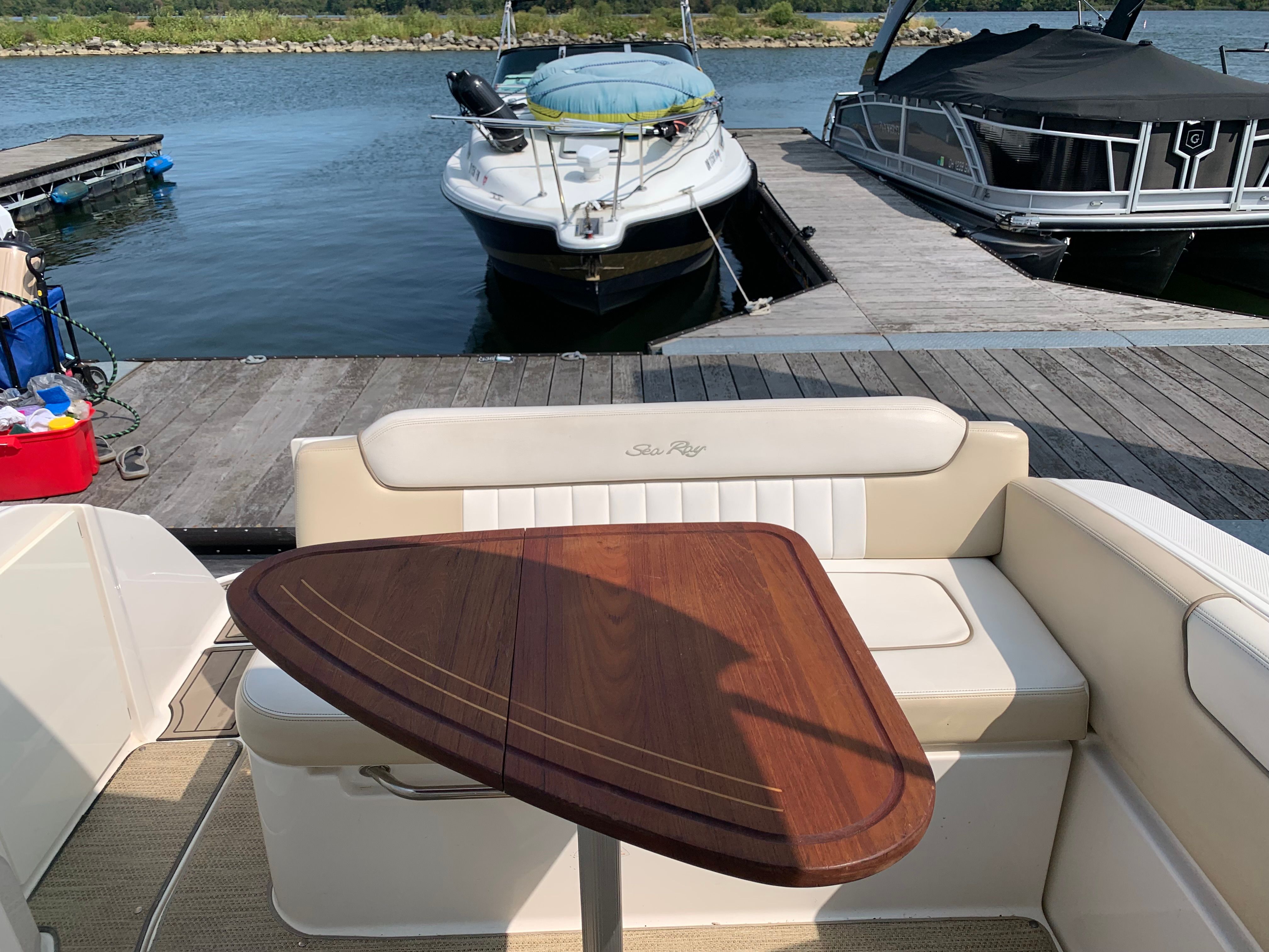 2012 Sea Ray Sundancer 260 - 4