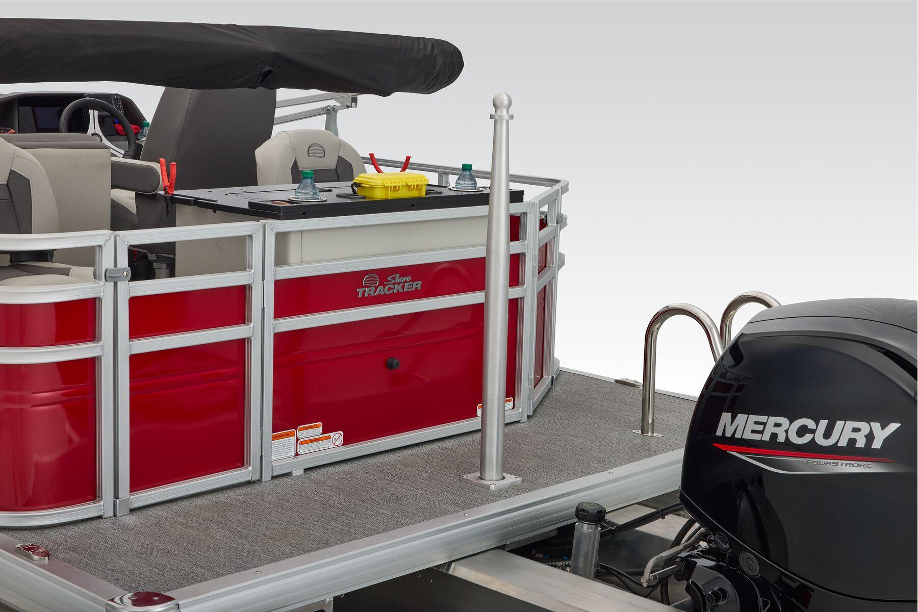 2026 Sun Tracker Fishin' Barge 22 DLX - 63