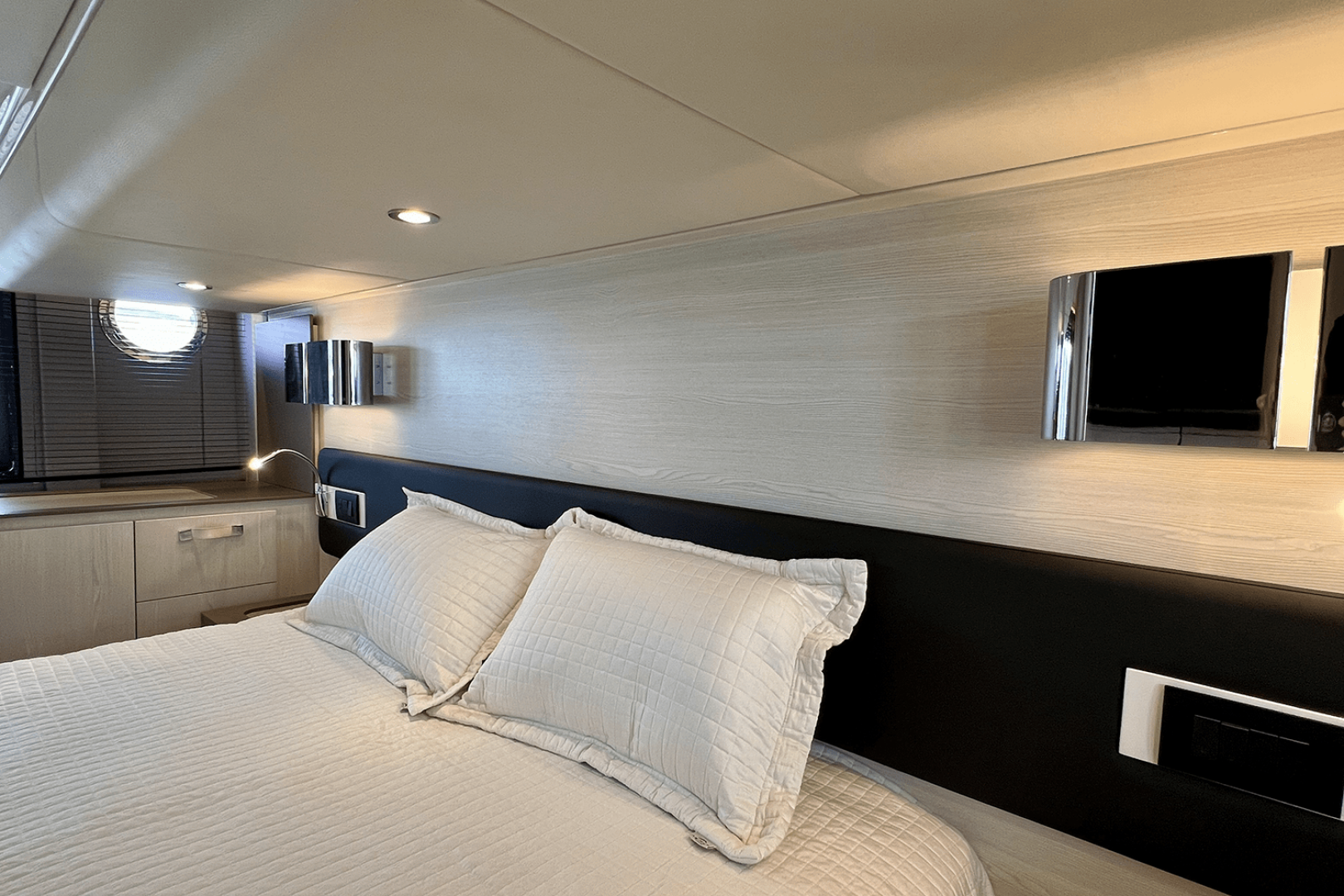 2019 Azimut 50 FLYBRIDGE - Image 78