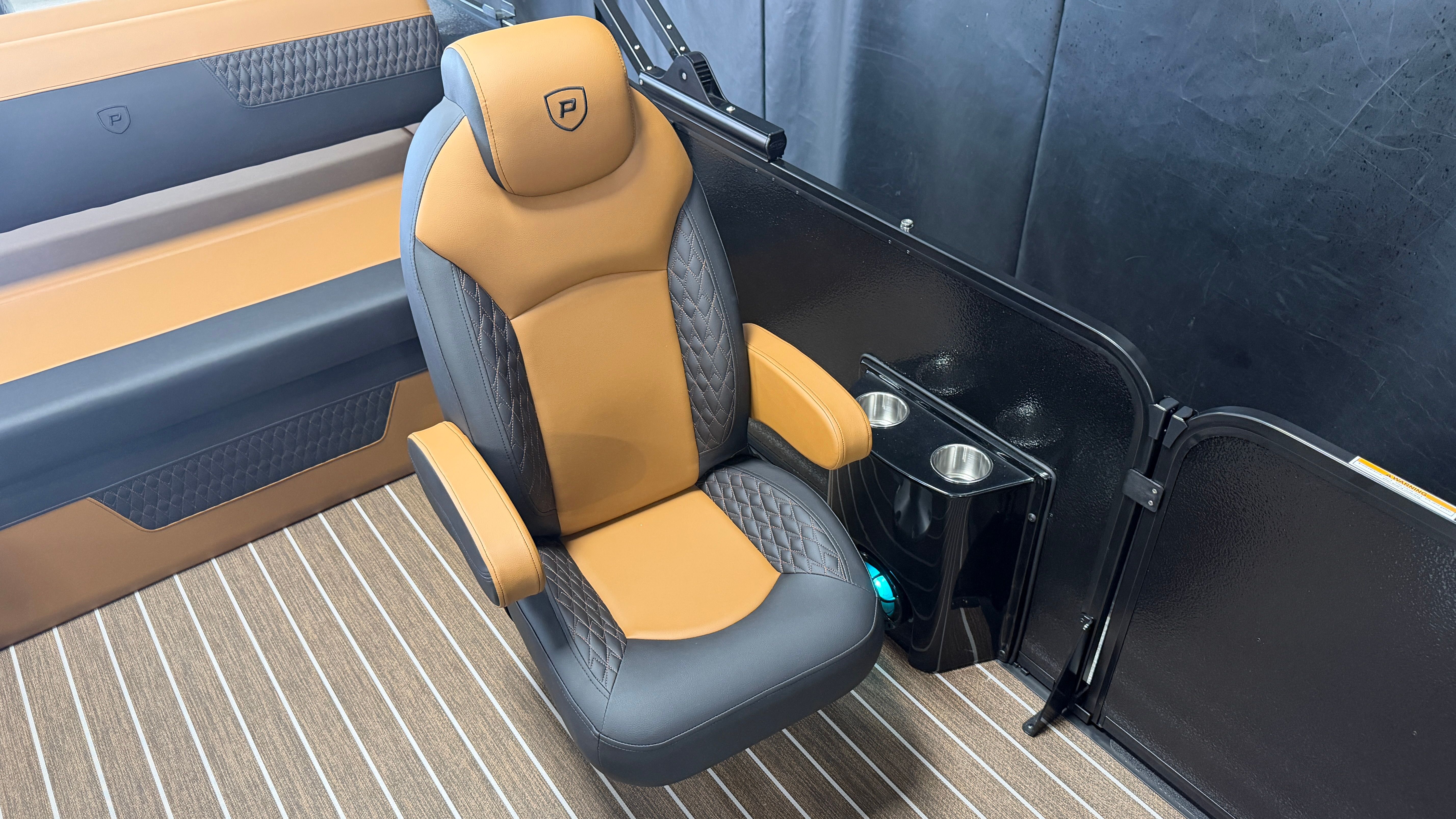 2026 Premier 230 Solaris - 37