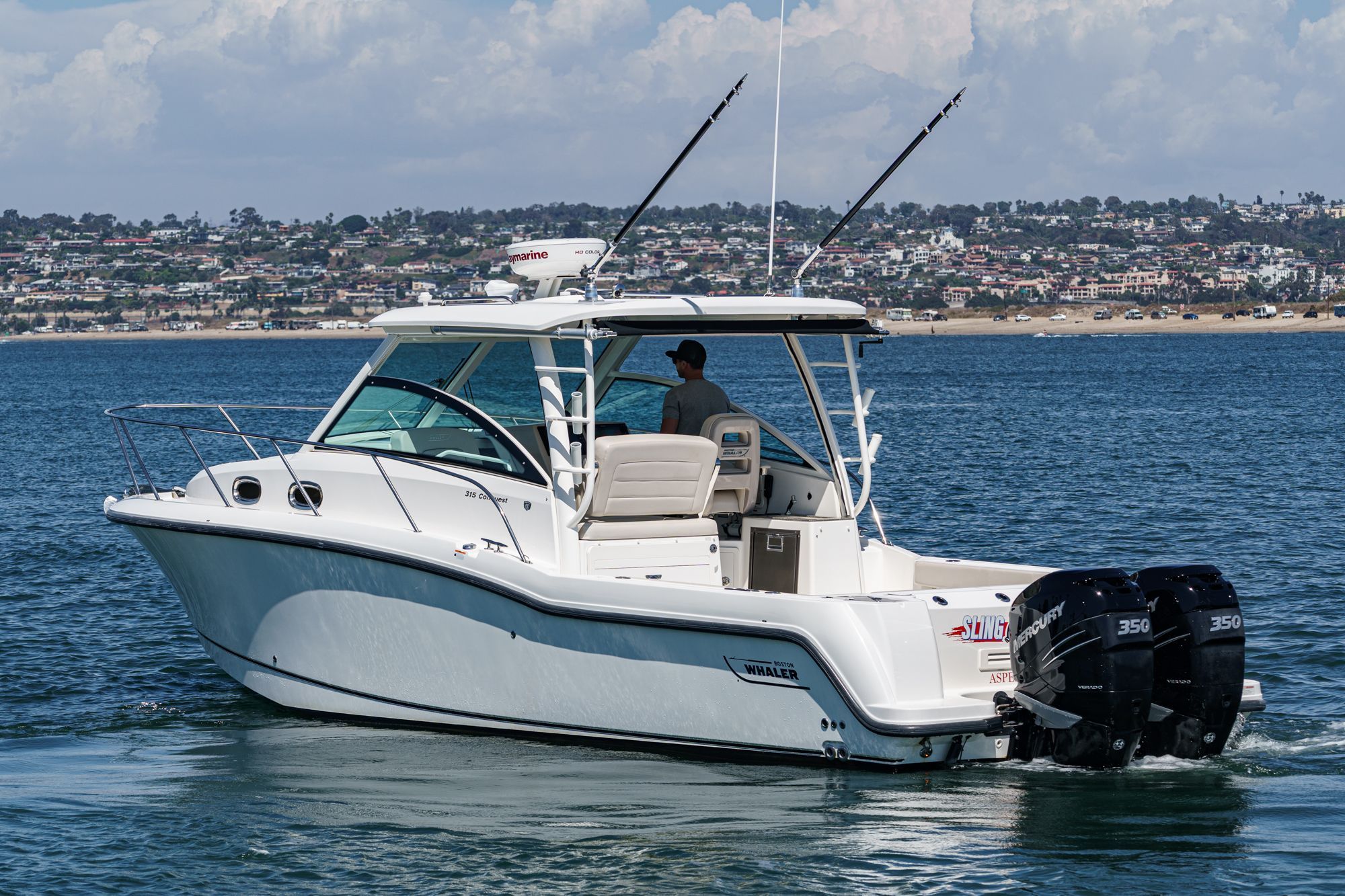 2018 Boston Whaler 315 Conquest - 2