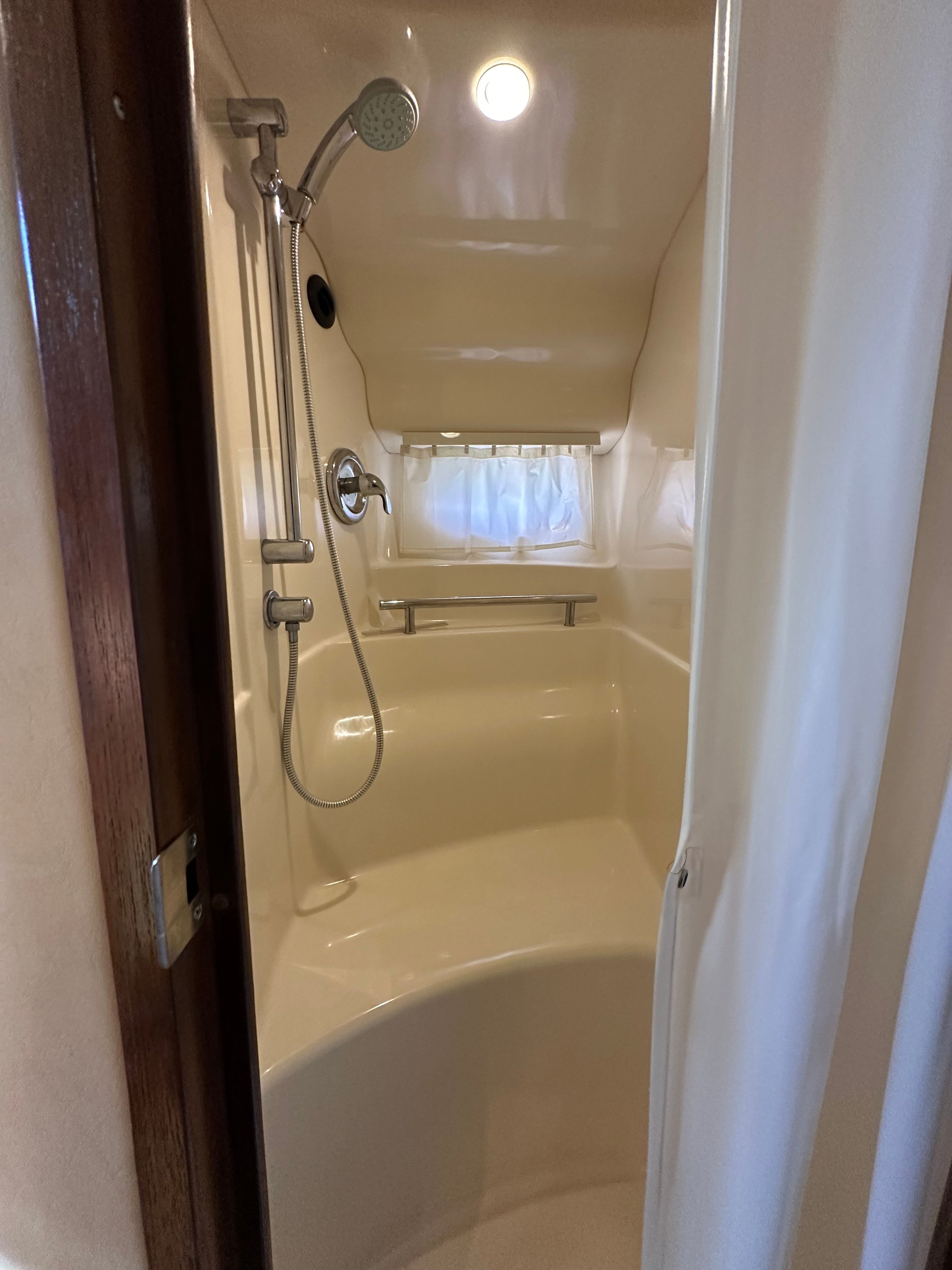 2007 Sea Ray 40 Sundancer - 21