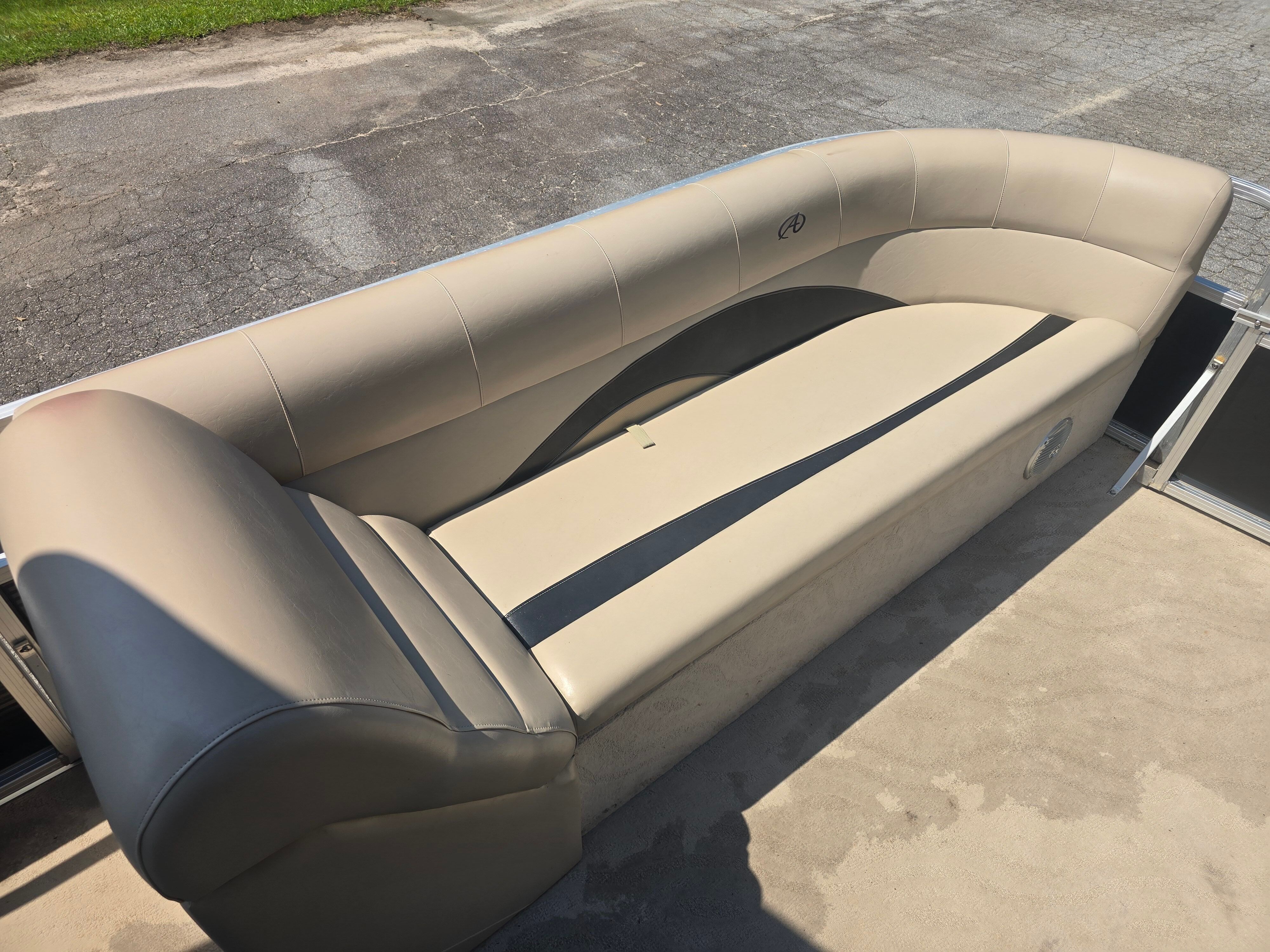 2012 AVALON CAT 2285 - Image 8