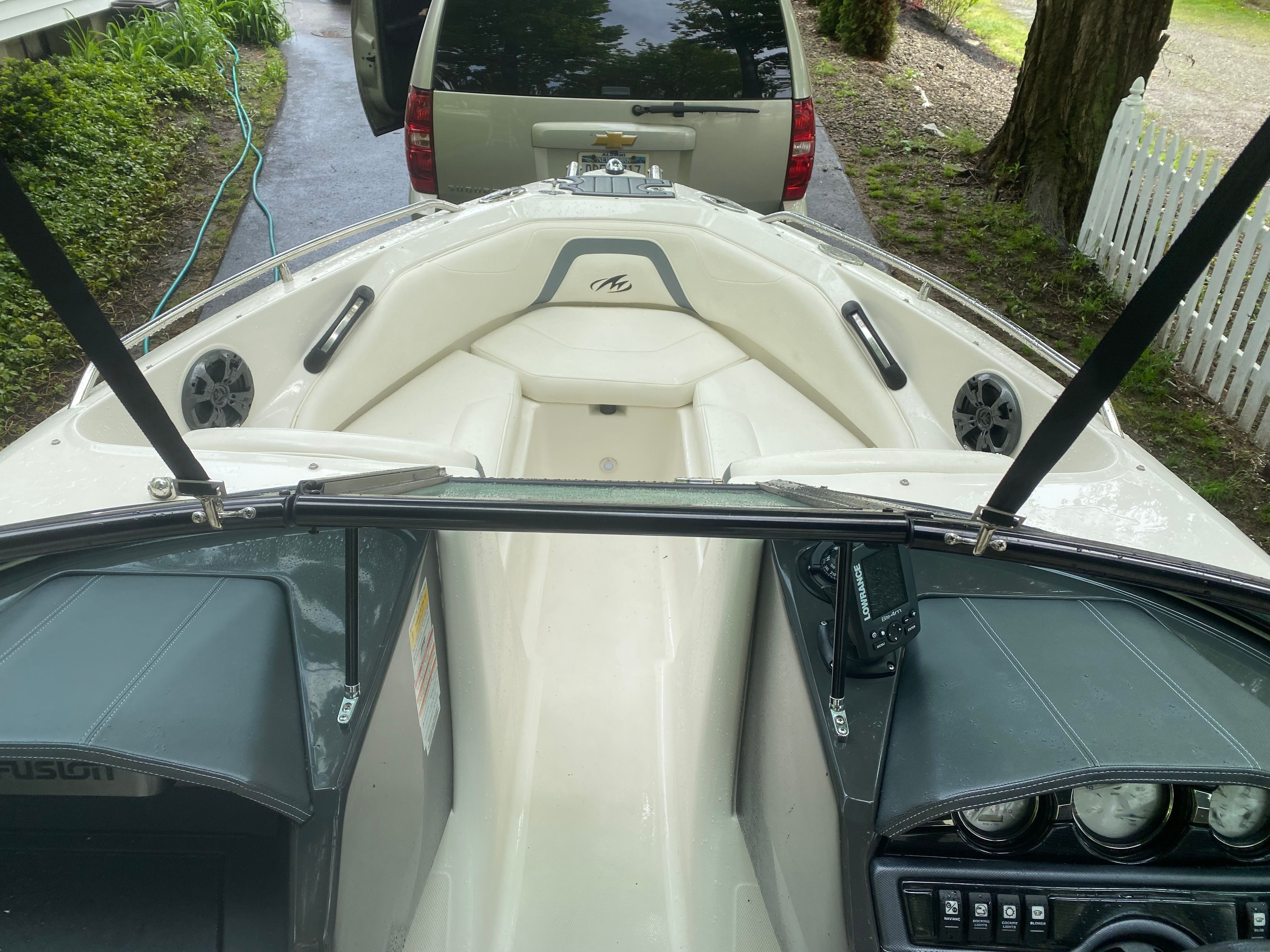 Interior view of a 2013 Monterey 204FSX boat with dashboard.