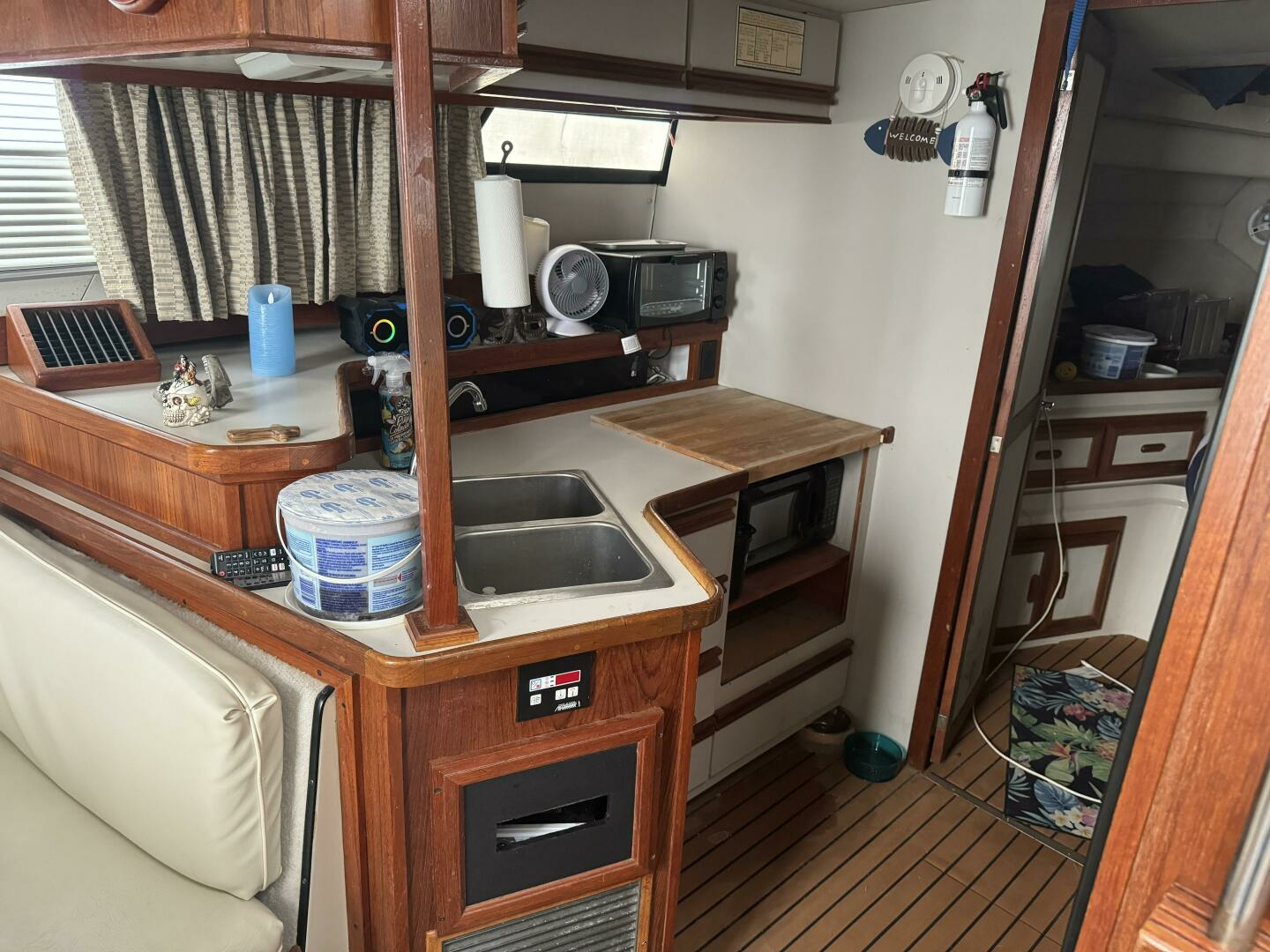 1990 Carver Mariner 3297 - Image 22
