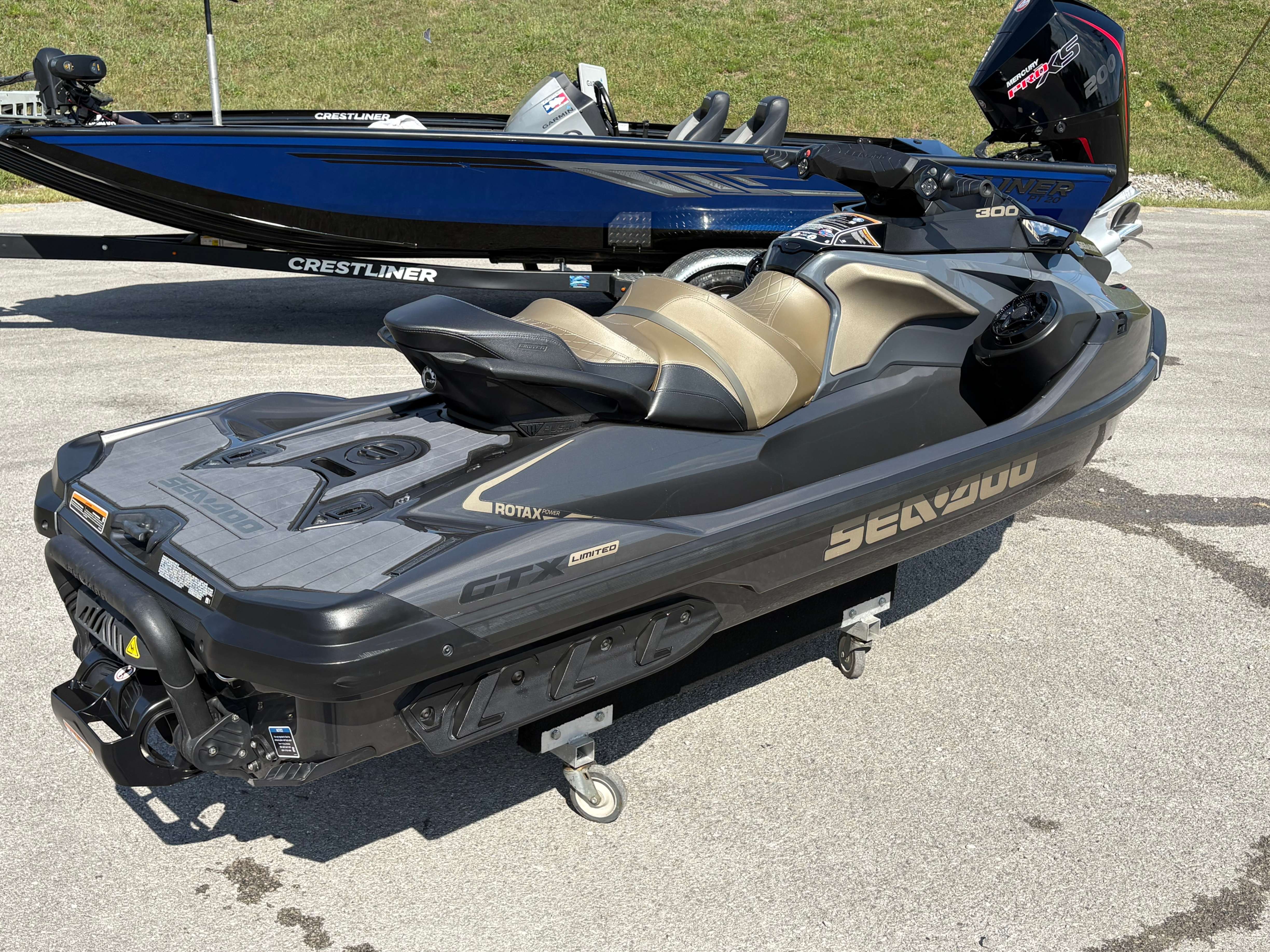 2022 Sea-Doo GTX Limited 300 iDF - 33