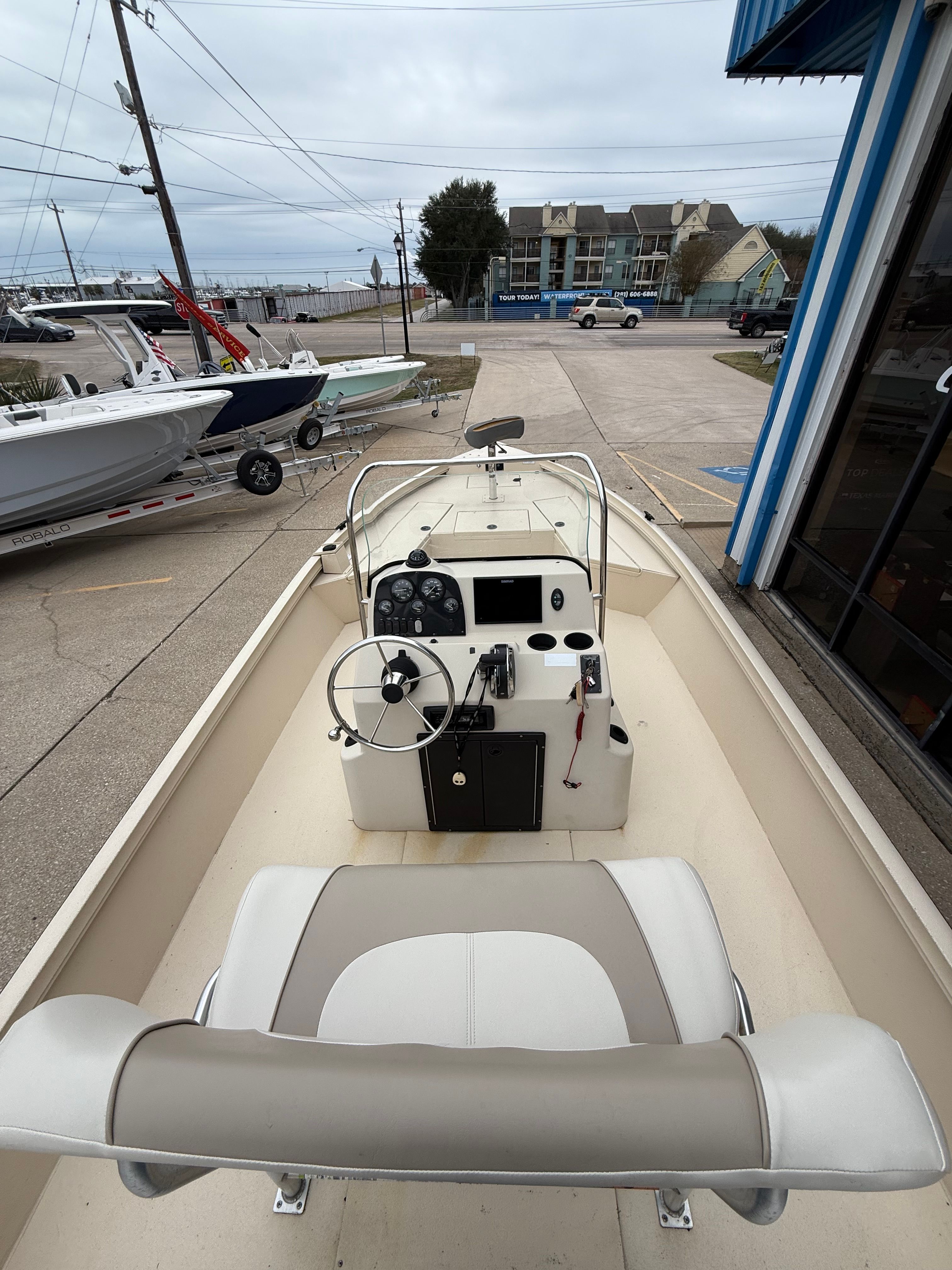 2015 CRESTLINER 2200 BAY - Image 8