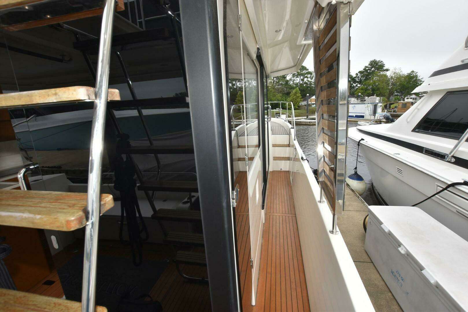 2023 Beneteau Swift Trawler 41 Fly - Image 28