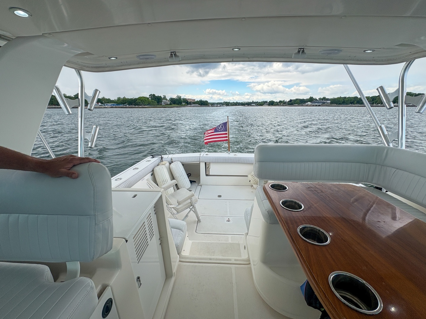 2004 Tiara Yachts 3800 Open - Image 13