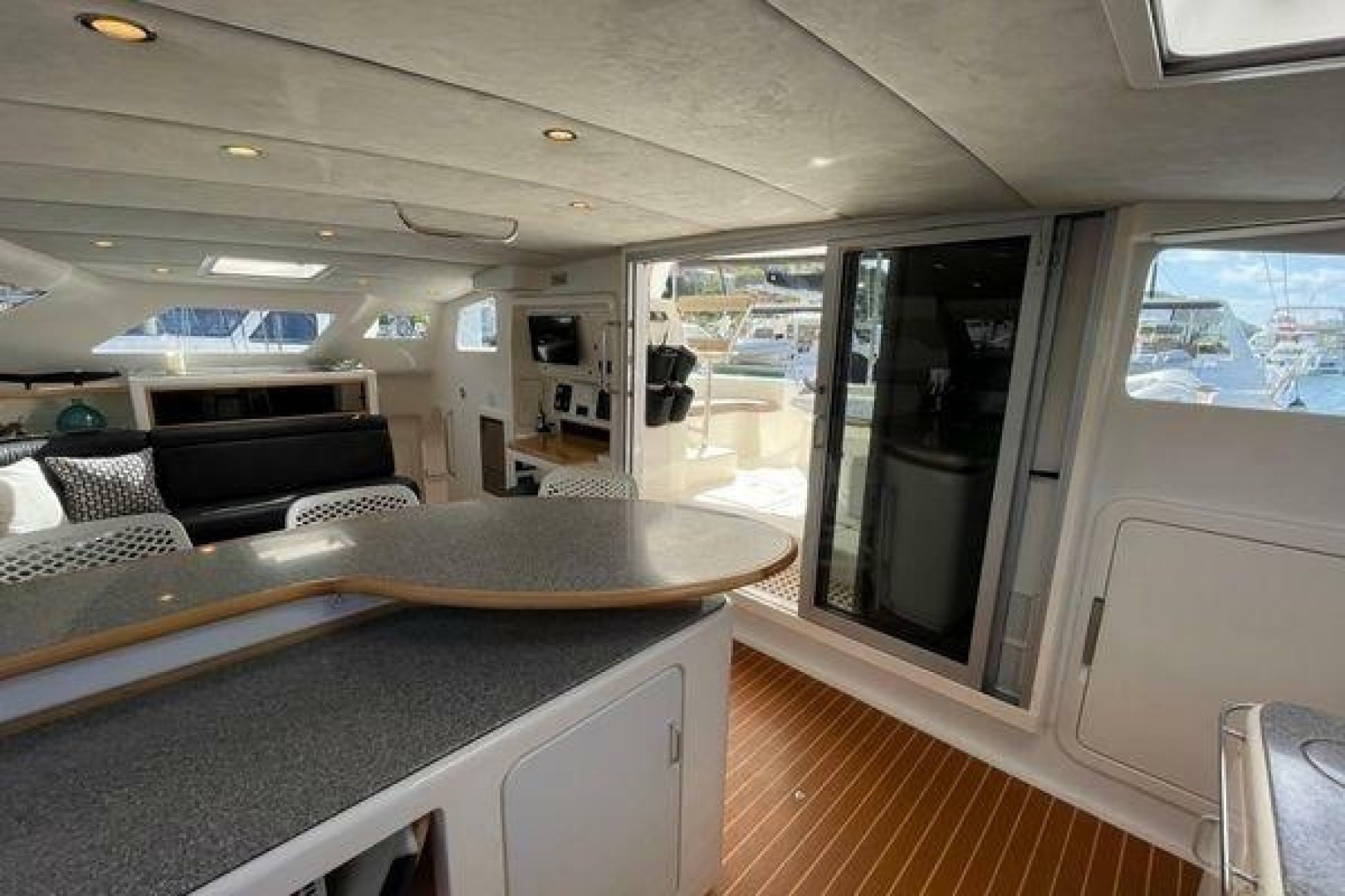 2008 Voyage Yachts 500 - Image 15