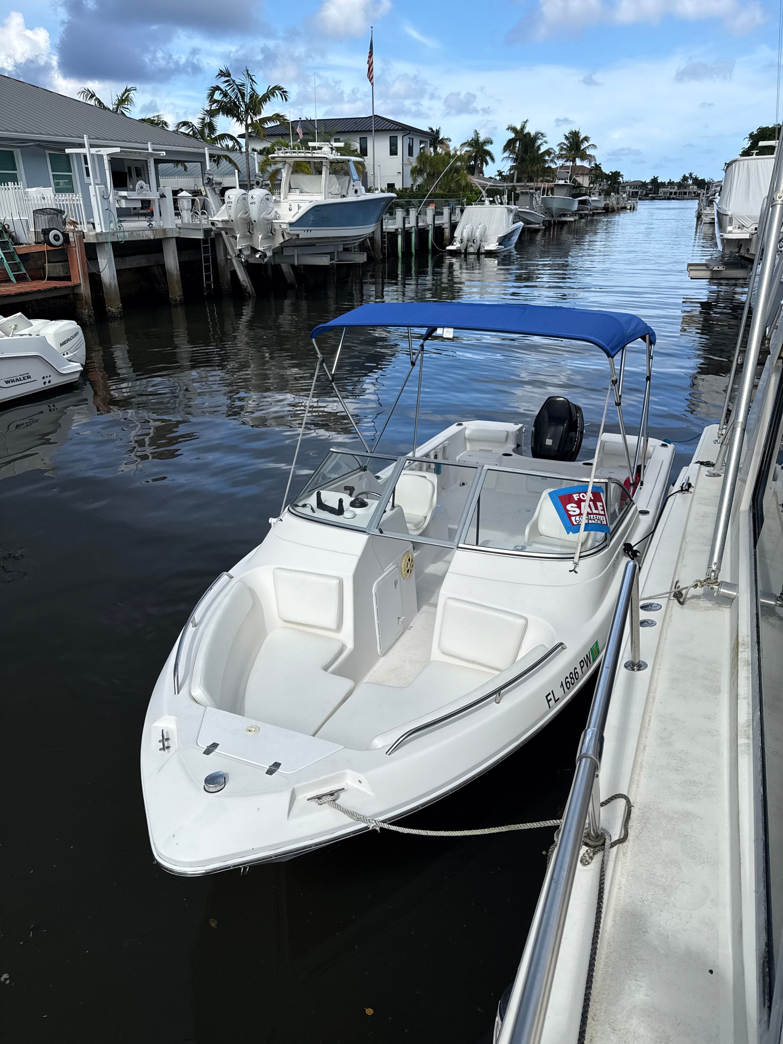 2015 Pro-Line 22 ft Duel Console - 10