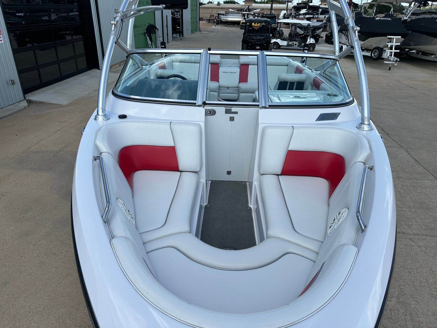 2008 Nautique 236 Team Edition - 38