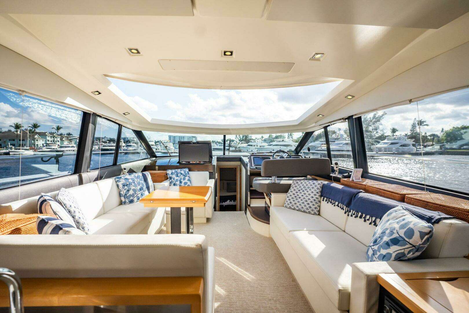 2013 Prestige 500 S - Image 6