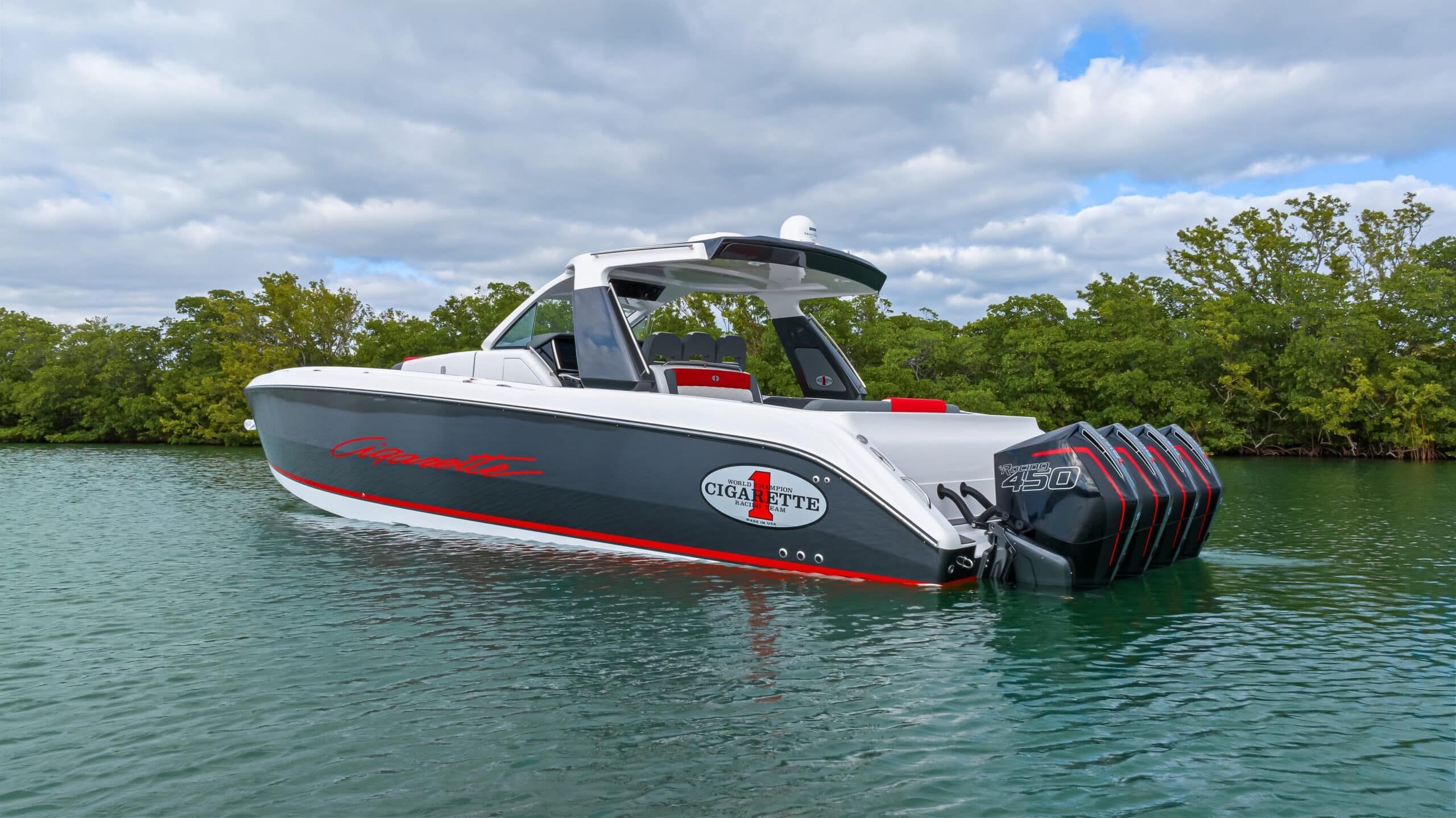 2022 Cigarette 42' Auroris - 12