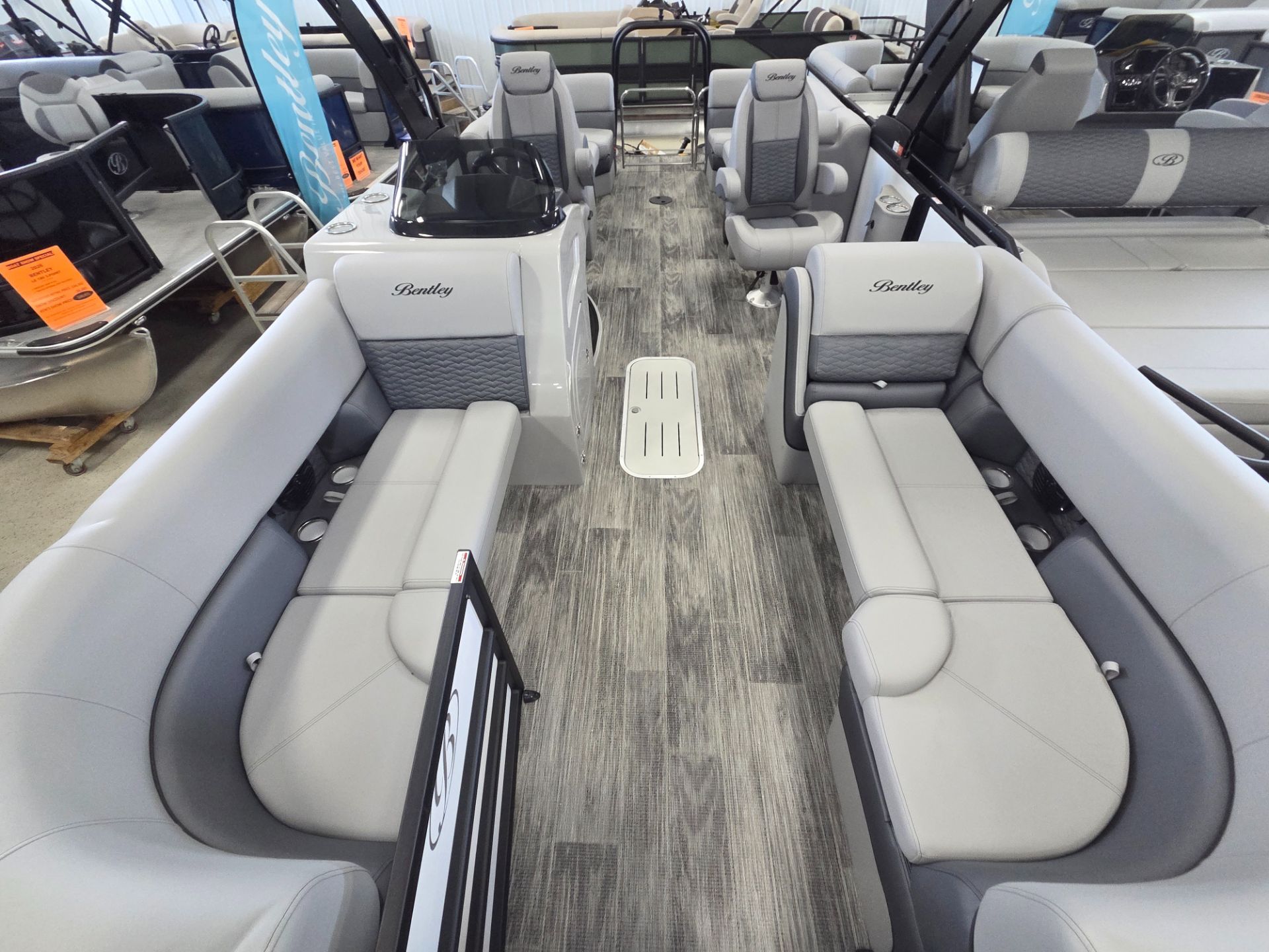 2026 Bentley Pontoons Elite 223 Admiral - 6