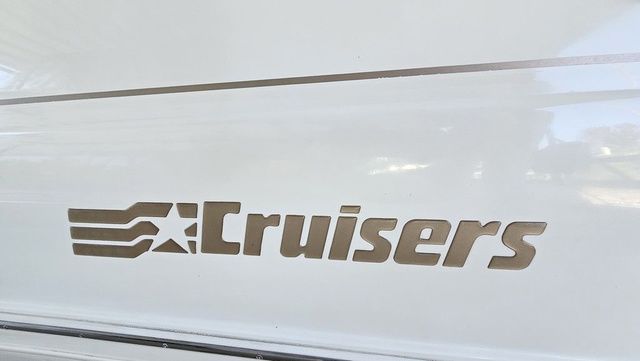 1996 Cruisers Yachts 3570 Esprit - 31