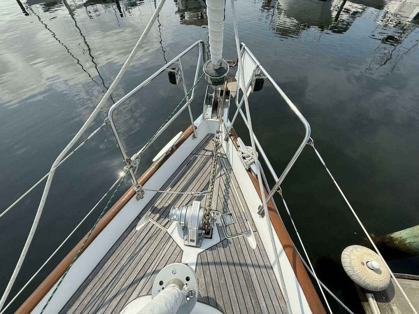 2003 Beneteau — - Image 18