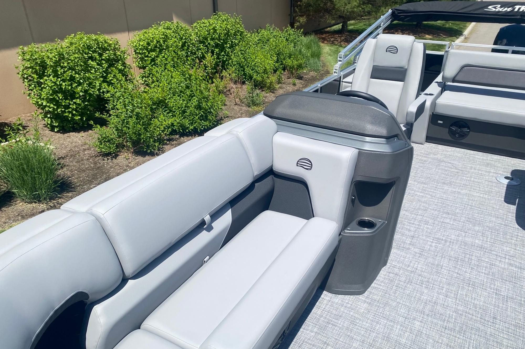 2026 Sun Tracker Party Barge 22 RF DLX interior with plush seating and modern design.
