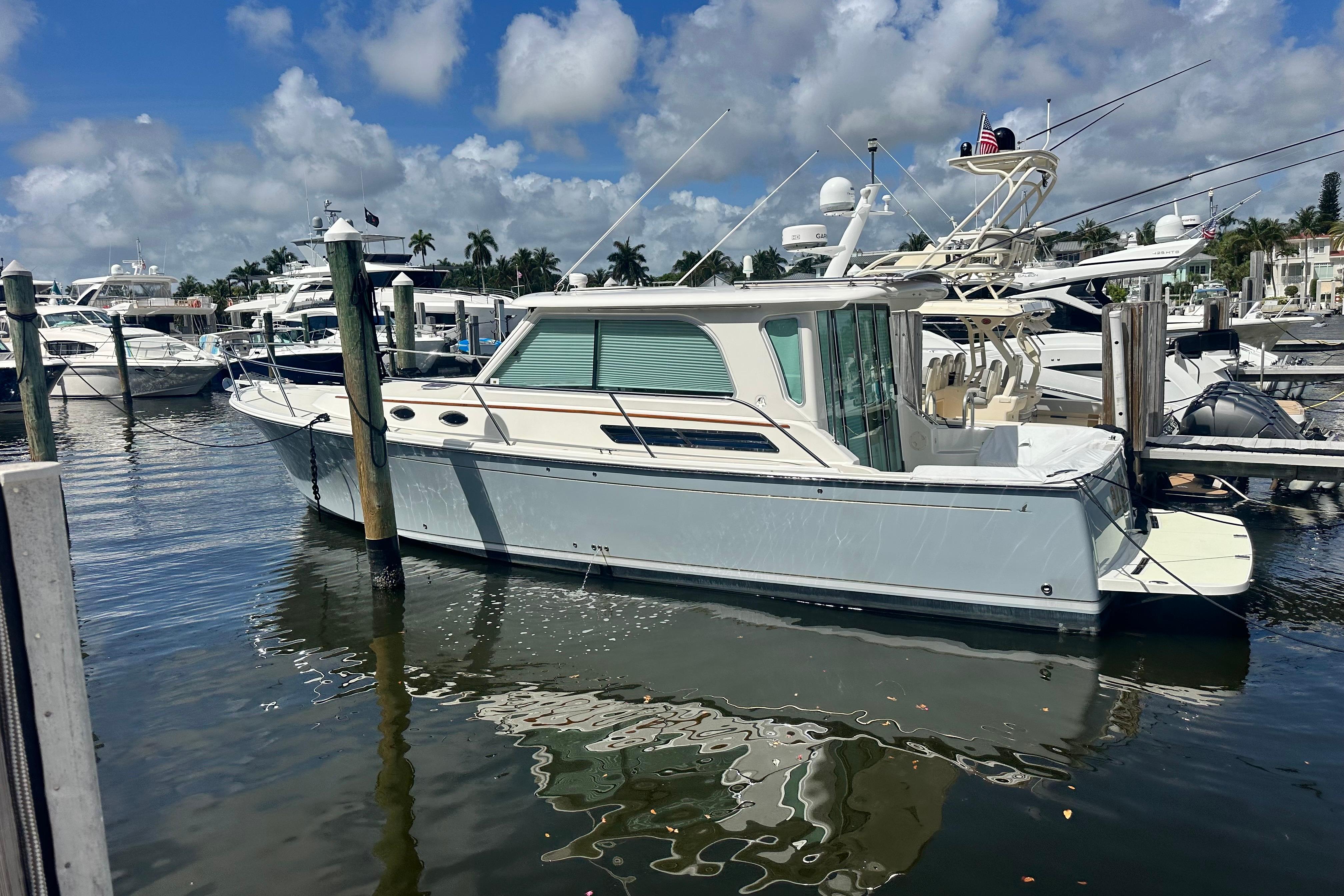 2011 Back Cove Downeast 37