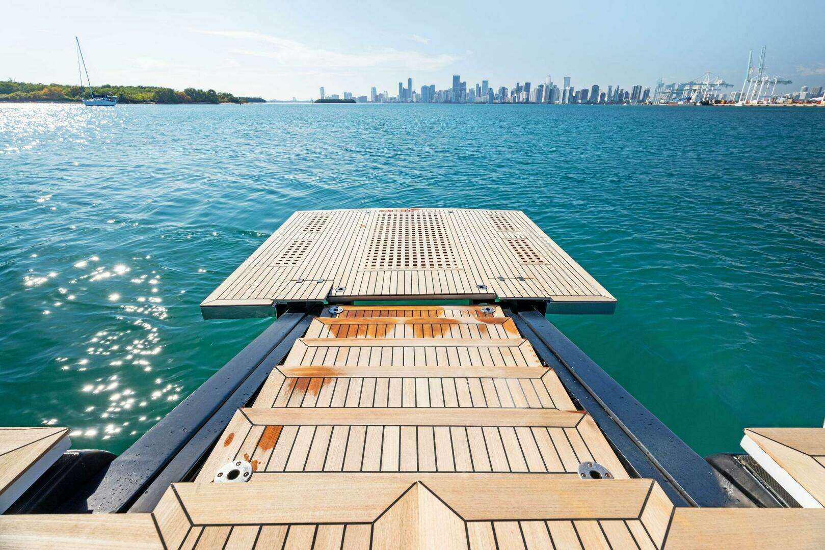 2023 Pershing GTX Motoryacht - Image 38