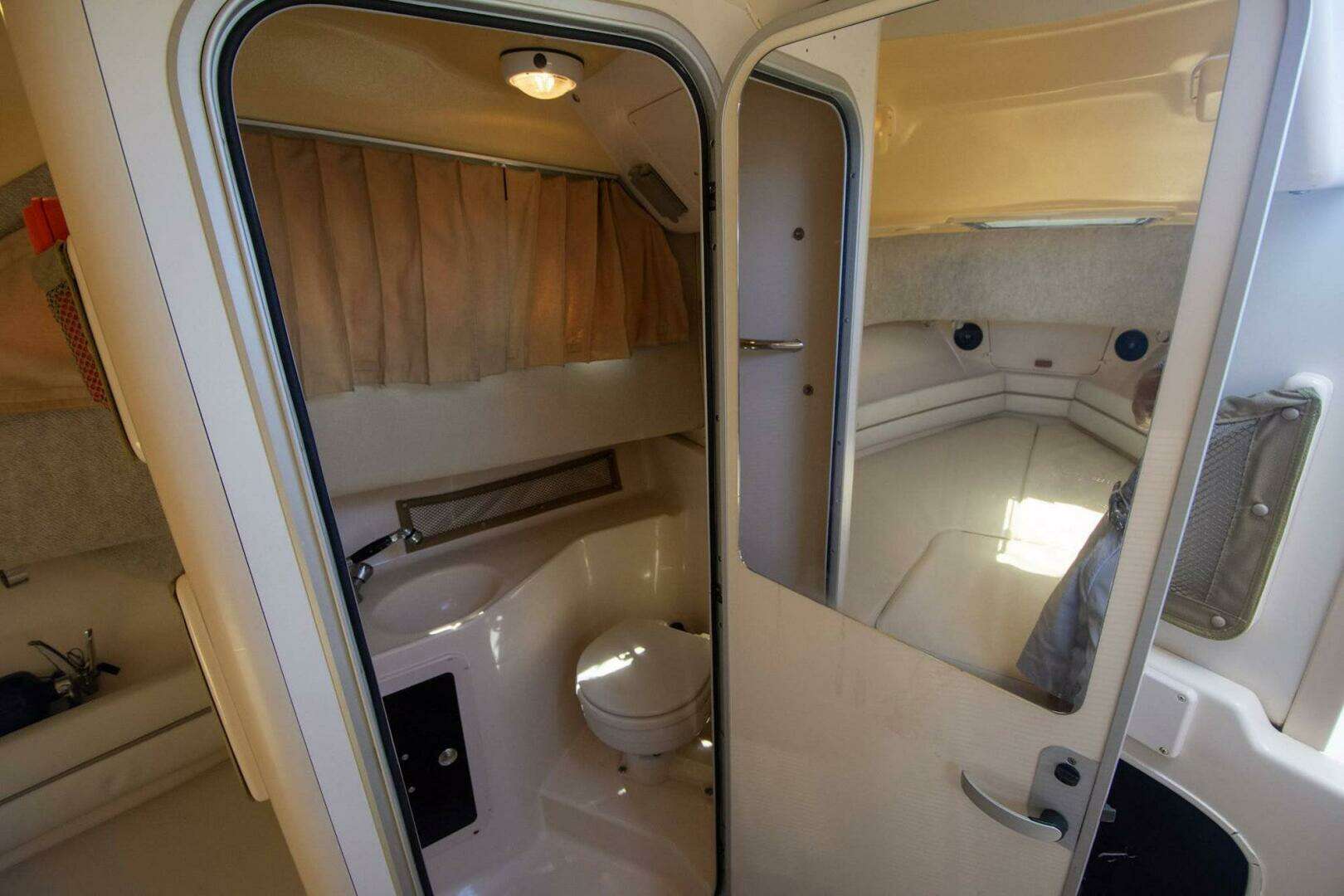 2004 Grady-White Sailfish 282 - Image 43